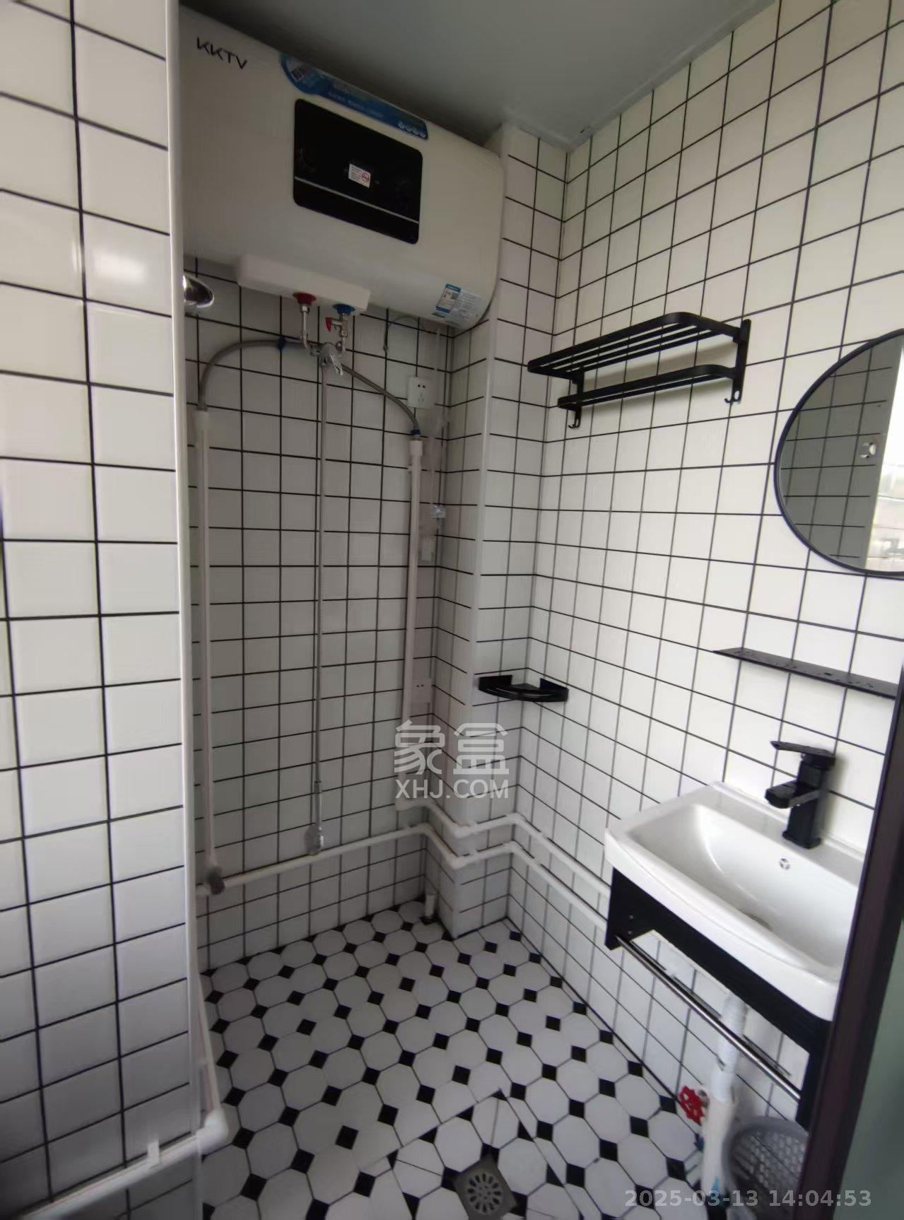 旭辉国际广场(永升商业广场) 1室0厅0卫 1600.0元/月 旭辉国际广场(永升商业广场) 1室0厅0卫 1600.0元/月室内图