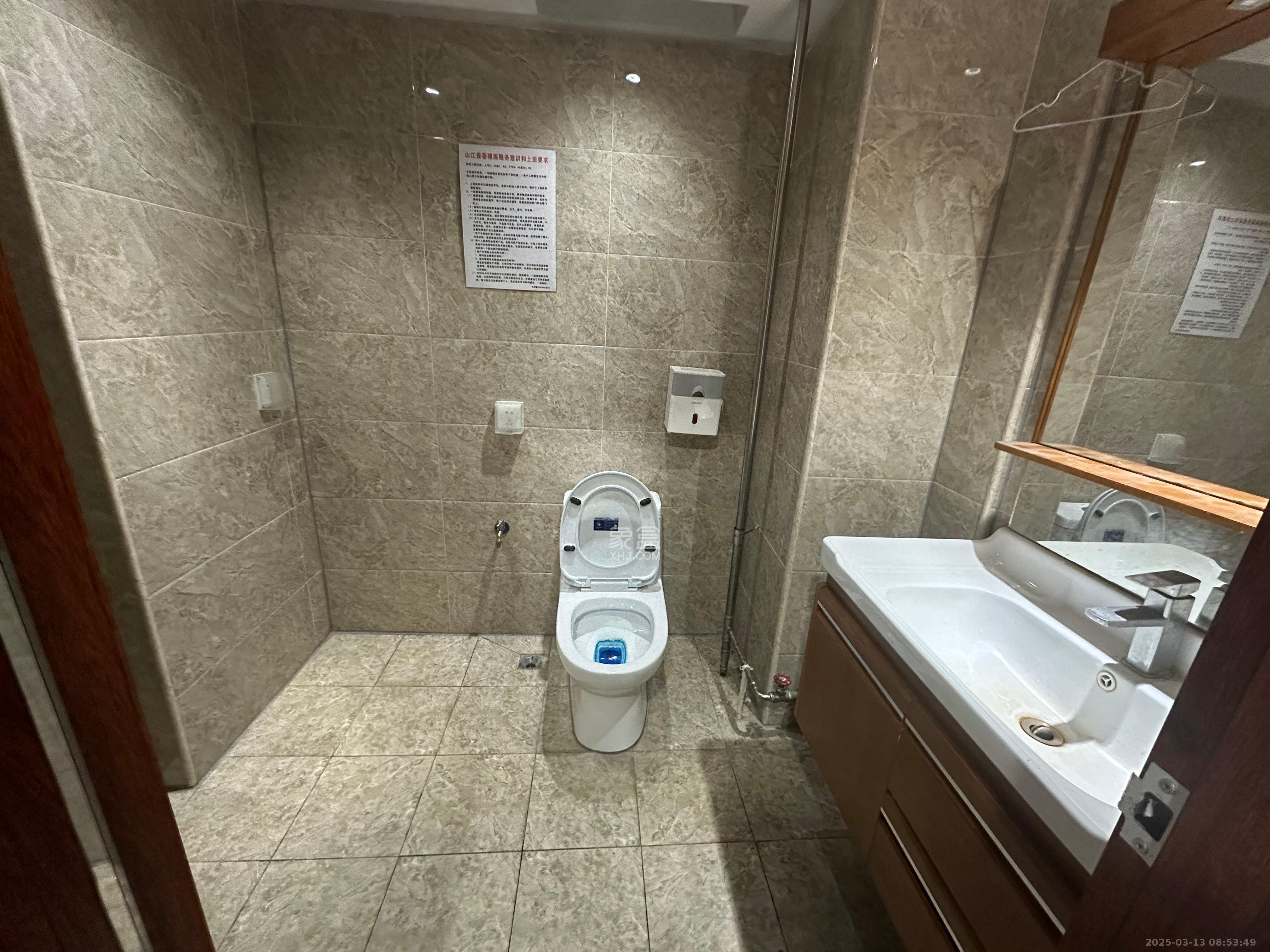 东塘瑞府 1室1厅1卫 1800.0元/月 东塘瑞府 1室1厅1卫 1800.0元/月室内图