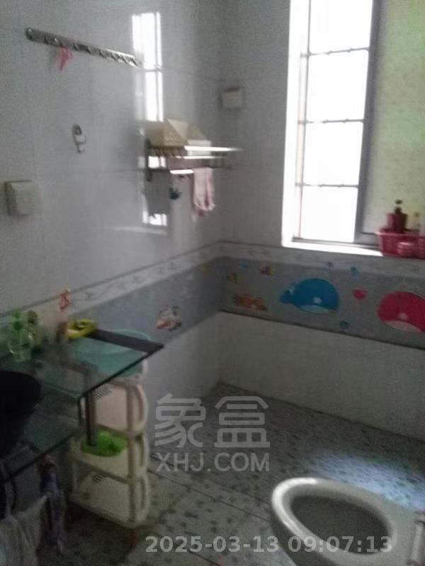 枫林绿洲 3室2厅2卫 1100.0元/月 枫林绿洲 3室2厅2卫 1100.0元/月室内图