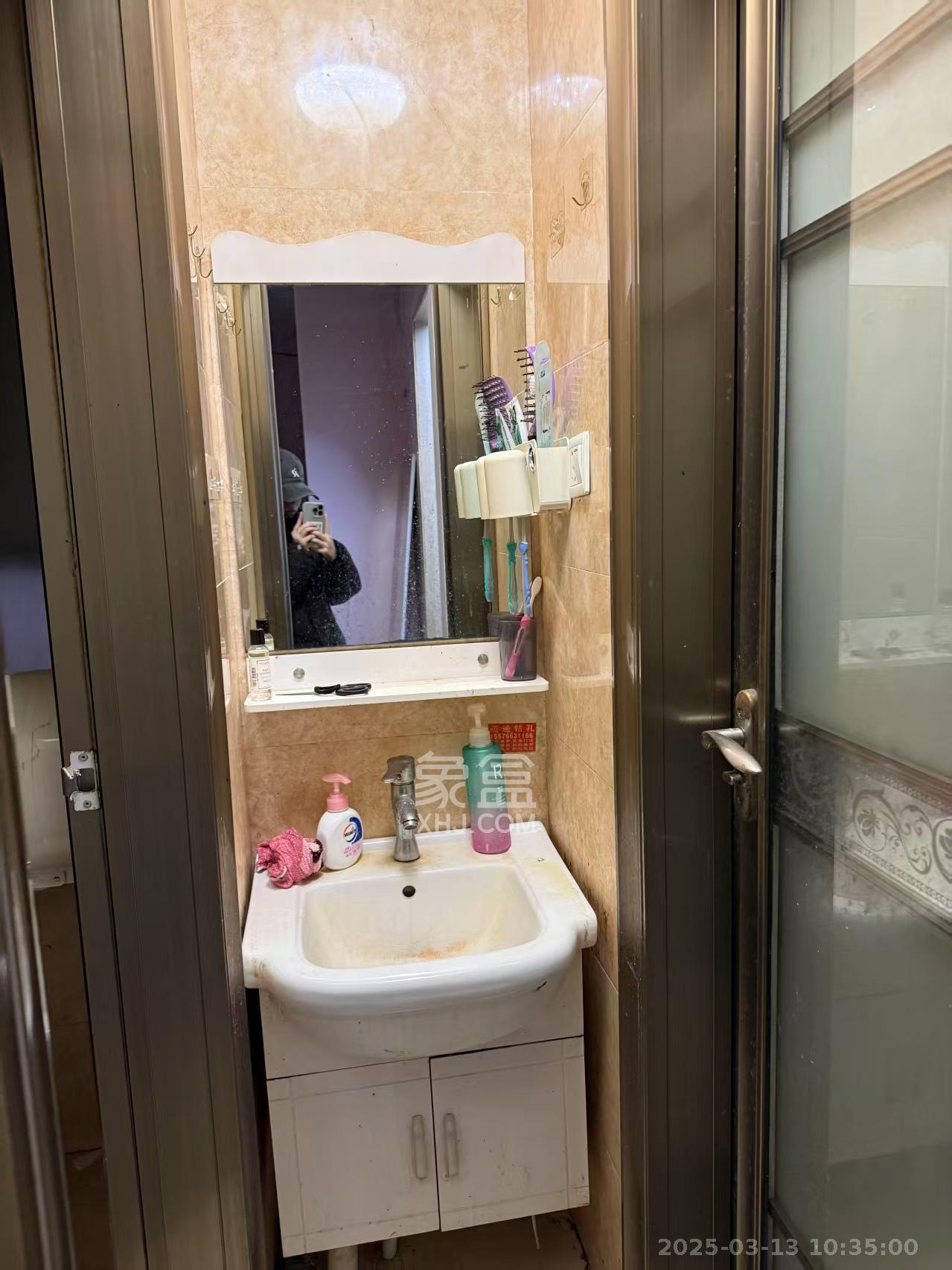 月湖兰庭 2室1厅1卫 1500.0元/月 月湖兰庭 2室1厅1卫 1500.0元/月室内图