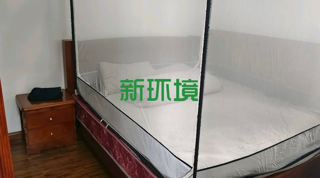 广和金华苑  4室2厅2卫   70.00万客厅