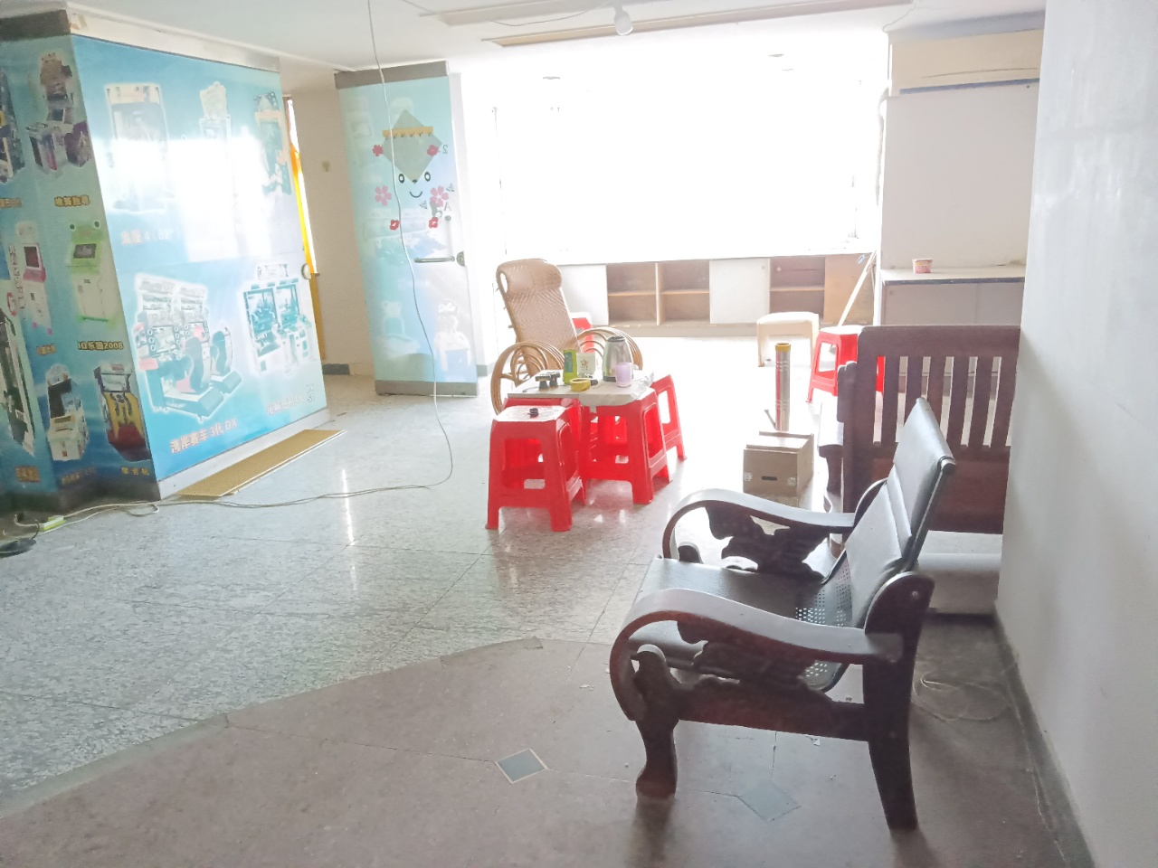 龙珠新城  1室2厅1卫    2200.0元/月室内图