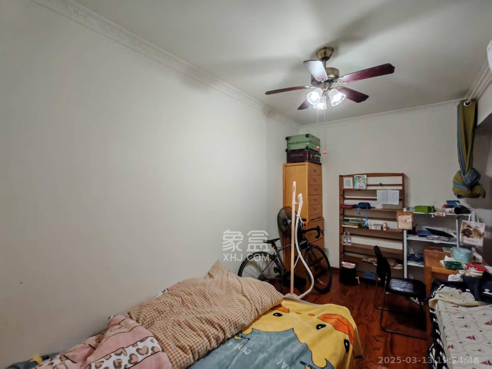 中交中央公园D4区 3室1厅1卫 2800.0元/月 中交中央公园D4区 3室1厅1卫 2800.0元/月室内图