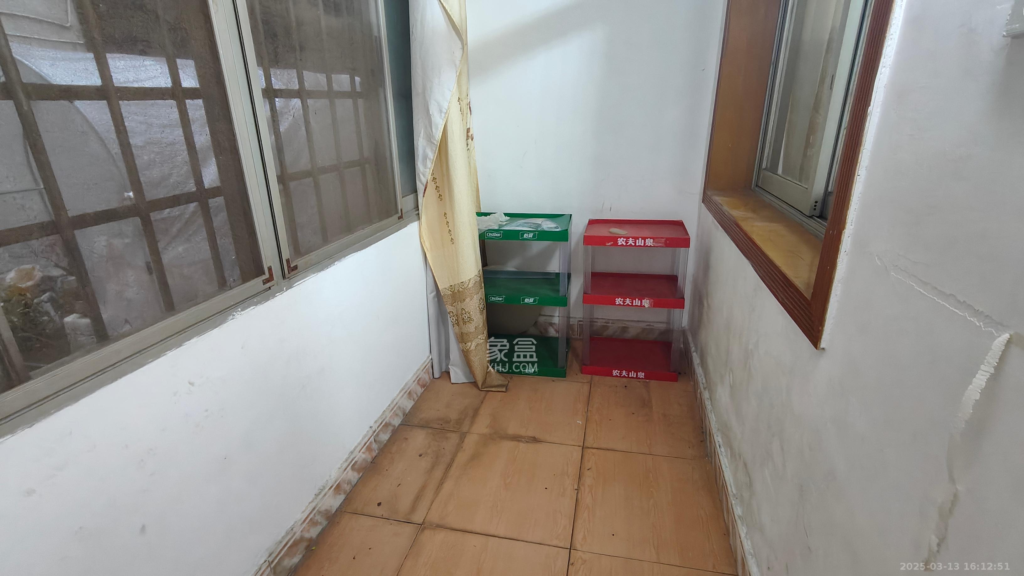 长沙市公路管理局城郊养护服务中心 3室2厅1卫 1680.0元/月 长沙市公路管理局城郊养护服务中心 3室2厅1卫 1680.0元/月室内图