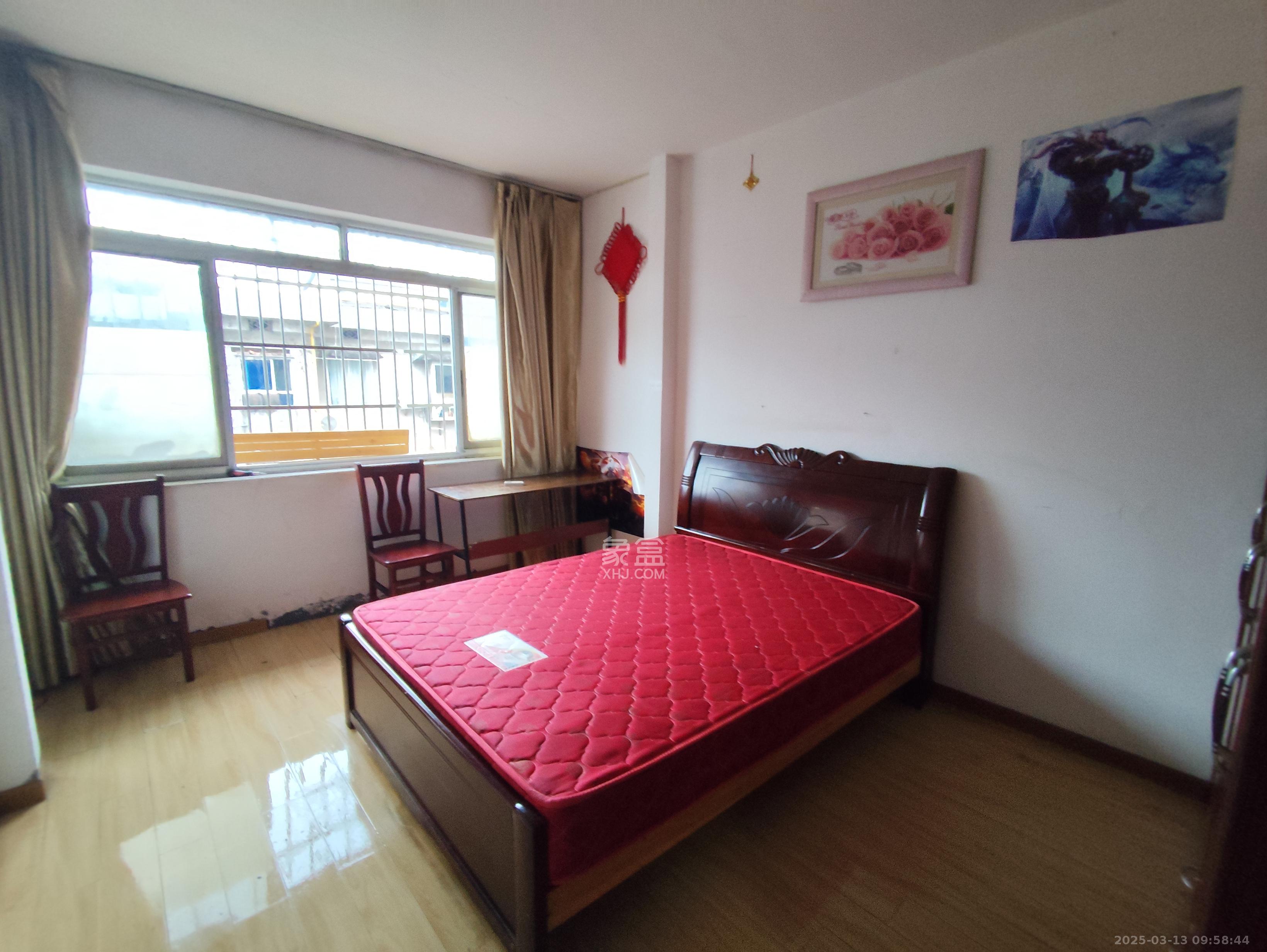 熙台岭巷散盘  3室1厅1卫    2000.0元/月 熙台岭巷散盘  3室1厅1卫    2000.0元/月室内图