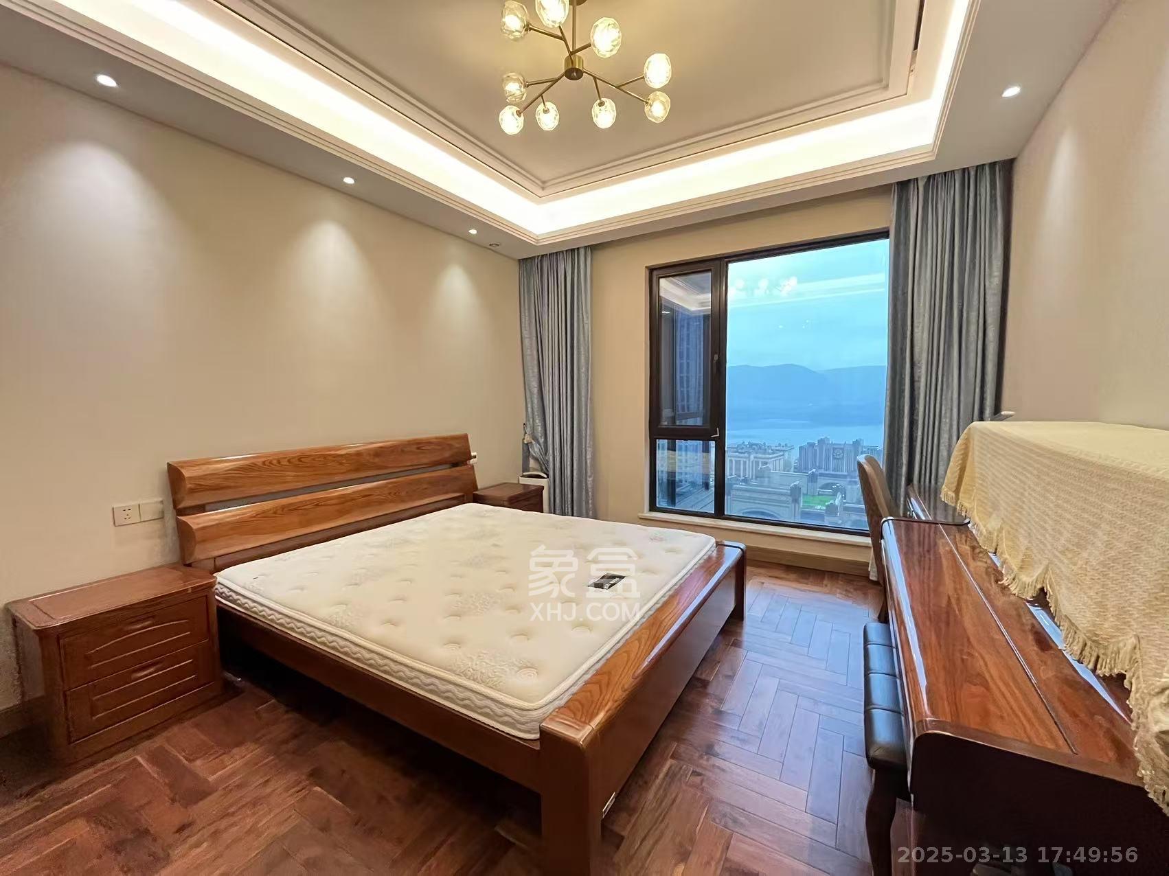 晟通牡丹舸 4室2厅2卫 13500.0元/月 晟通牡丹舸 4室2厅2卫 13500.0元/月室内图