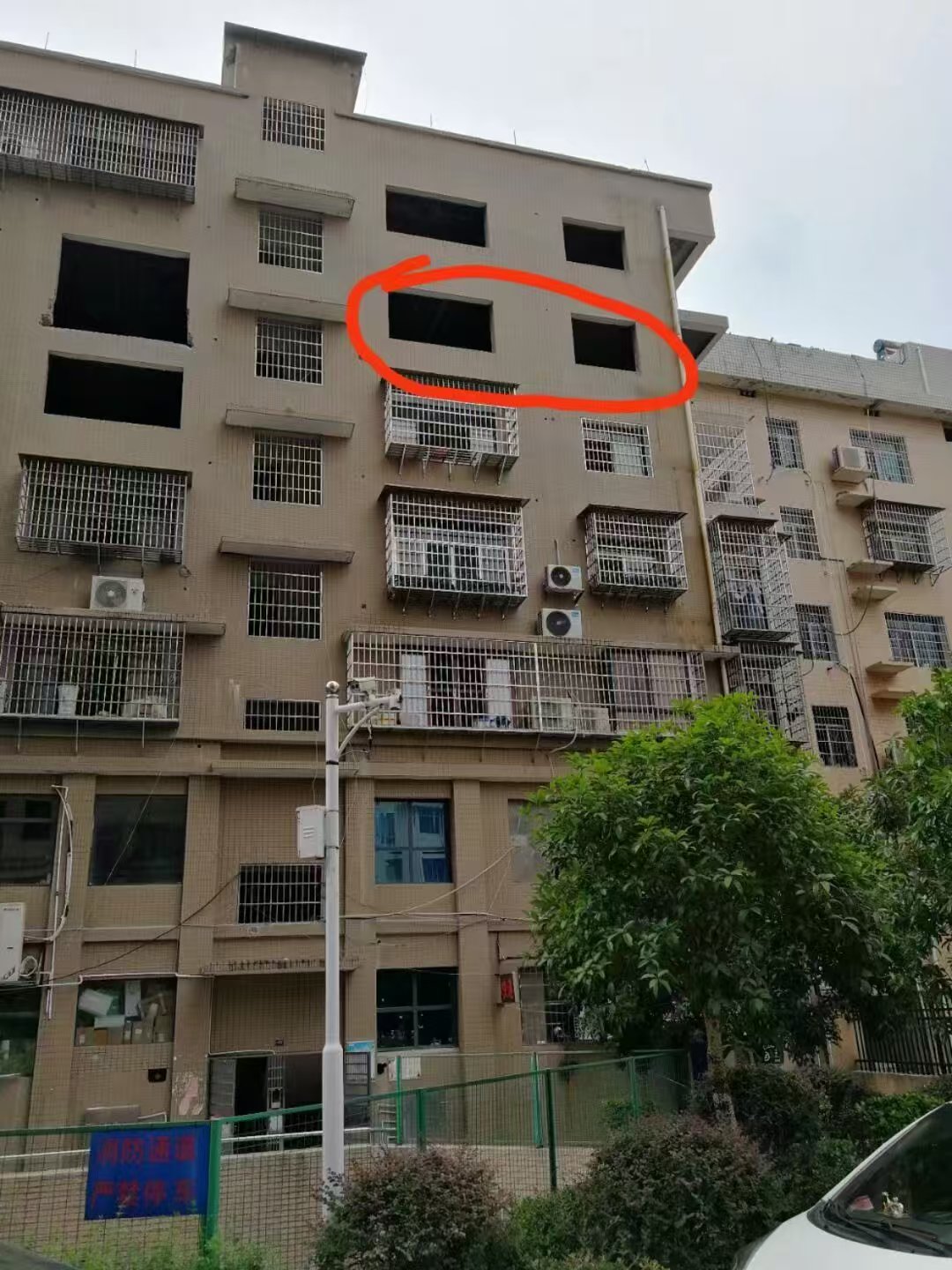 天地人和 4室2厅2卫 52.0万 天地人和 4室2厅2卫 52.0万室内图