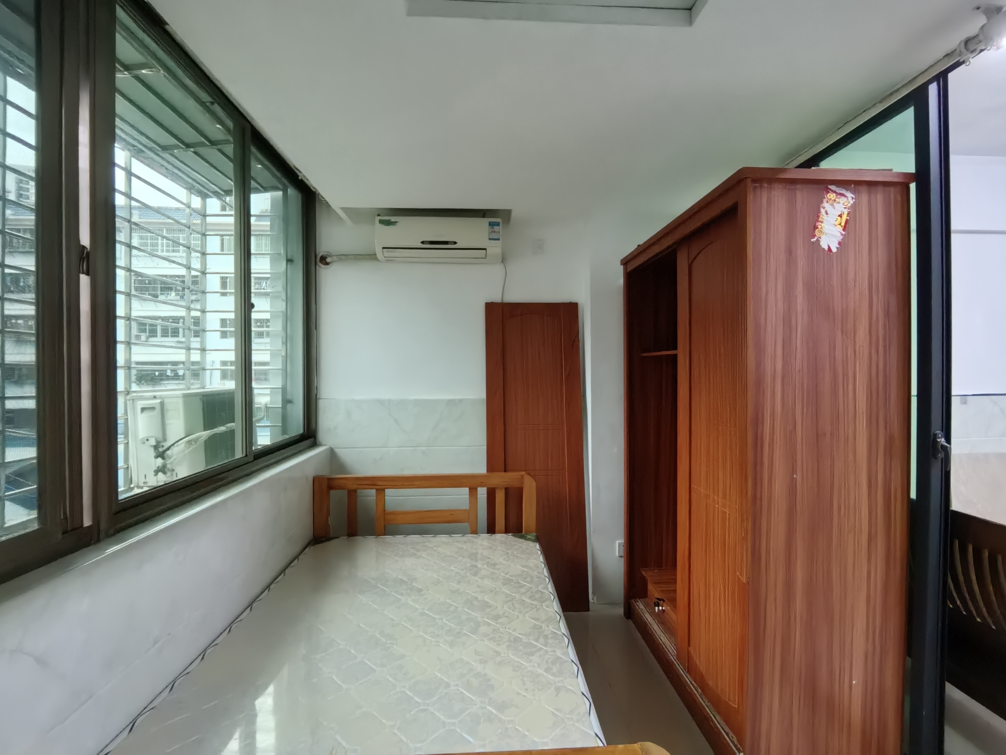 椰化苑 2室1厅1卫 2000.0元/月 椰化苑 2室1厅1卫 2000.0元/月室内图