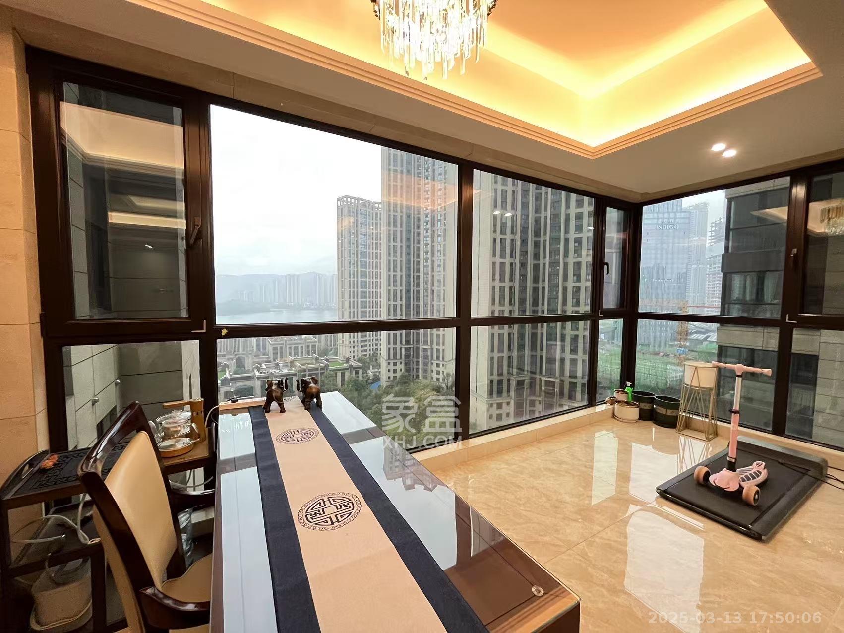 晟通牡丹舸 4室2厅2卫 13500.0元/月 晟通牡丹舸 4室2厅2卫 13500.0元/月室内图