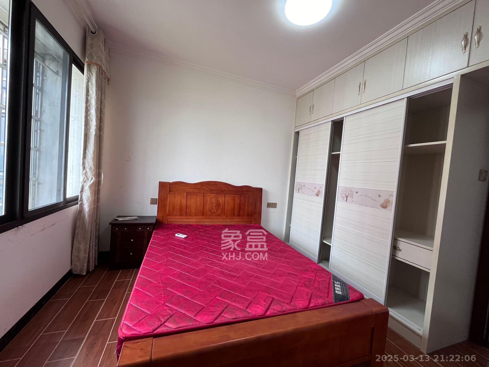 桥头家苑一期 3室2厅1卫 1700.0元/月 桥头家苑一期 3室2厅1卫 1700.0元/月室内图