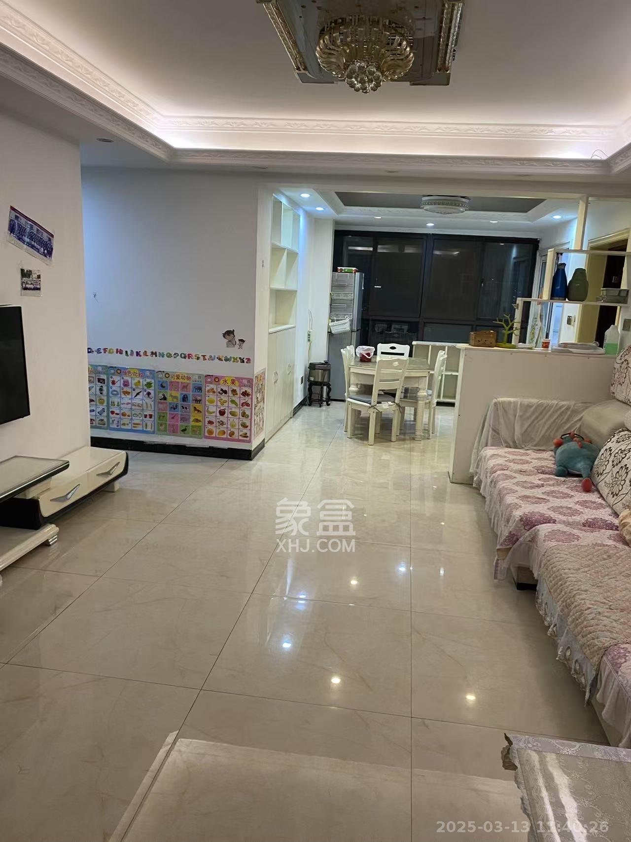中豪城南时代（中豪南苑）  3室2厅2卫   2300.00元/月室内图
