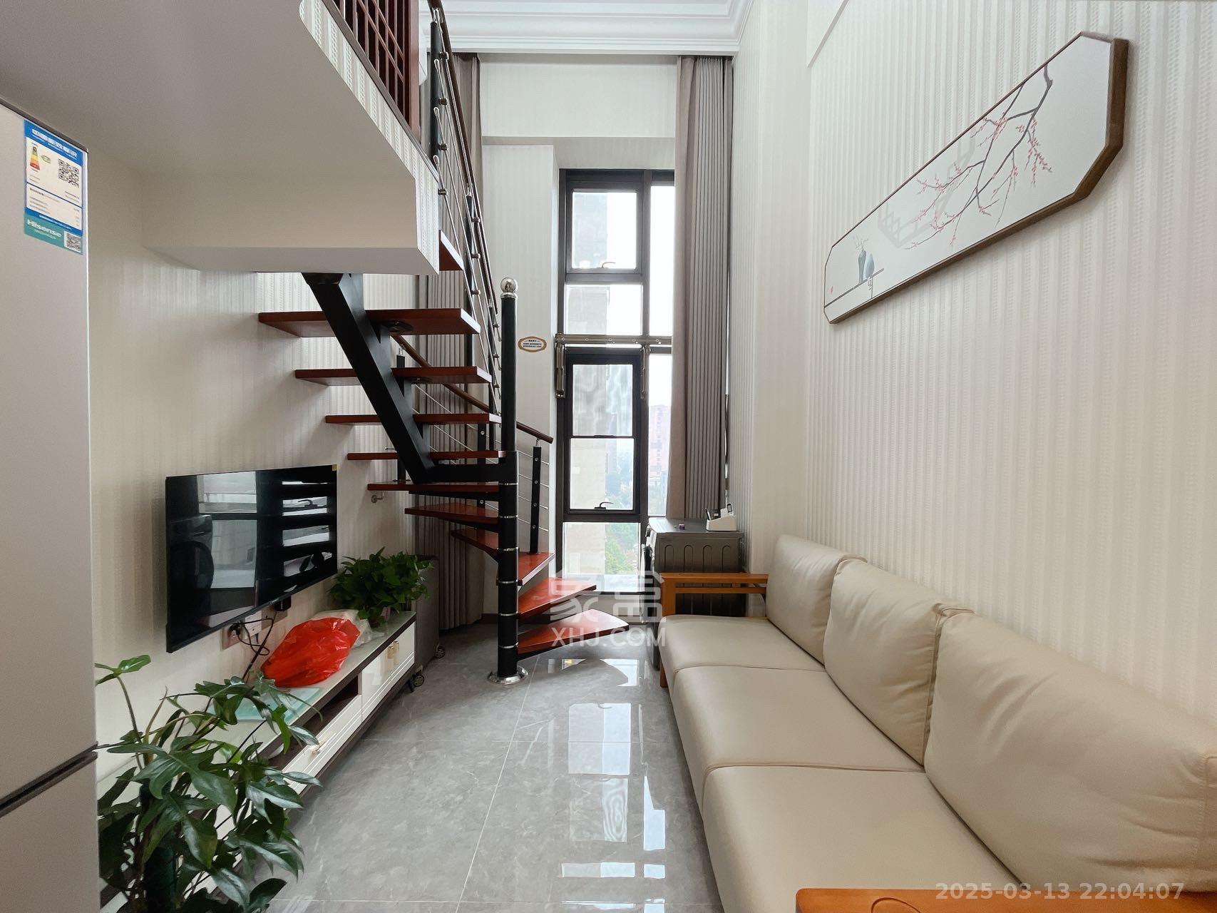 珠江花城好世界  1室1厅1卫    2000.0元/月 珠江花城好世界  1室1厅1卫    2000.0元/月室内图1