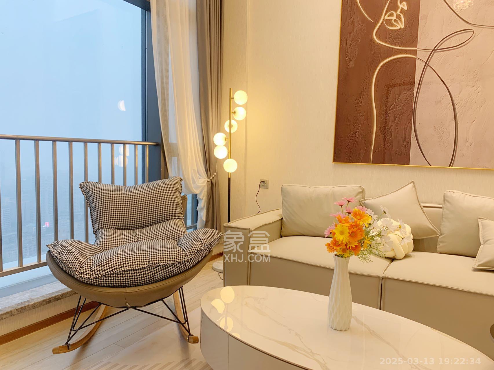 华远华时代 4室2厅1卫 5000.0元/月 华远华时代 4室2厅1卫 5000.0元/月室内图