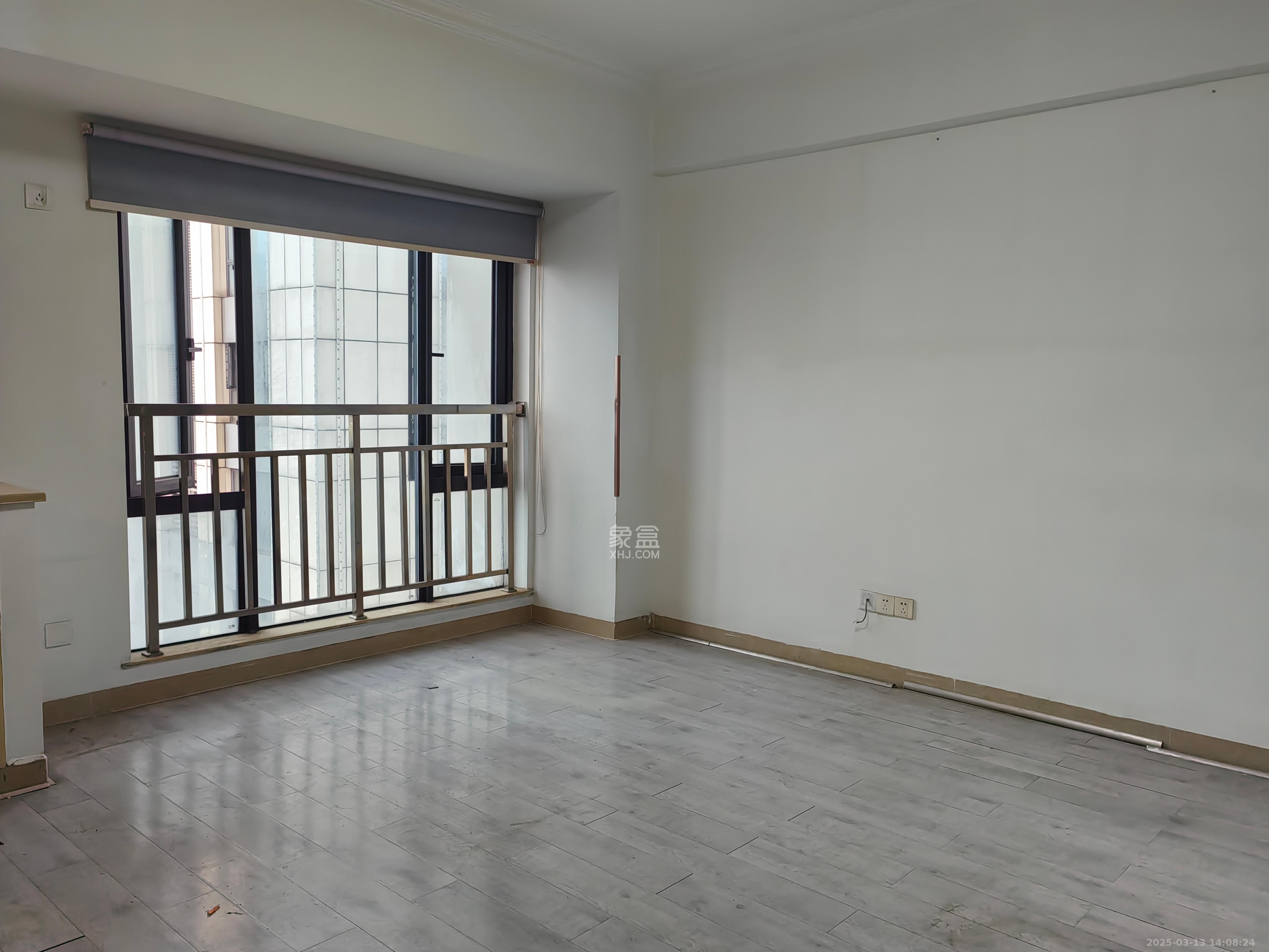 星大峰汇商务楼 1室1厅1卫 2980.0元/月 星大峰汇商务楼 1室1厅1卫 2980.0元/月室内图