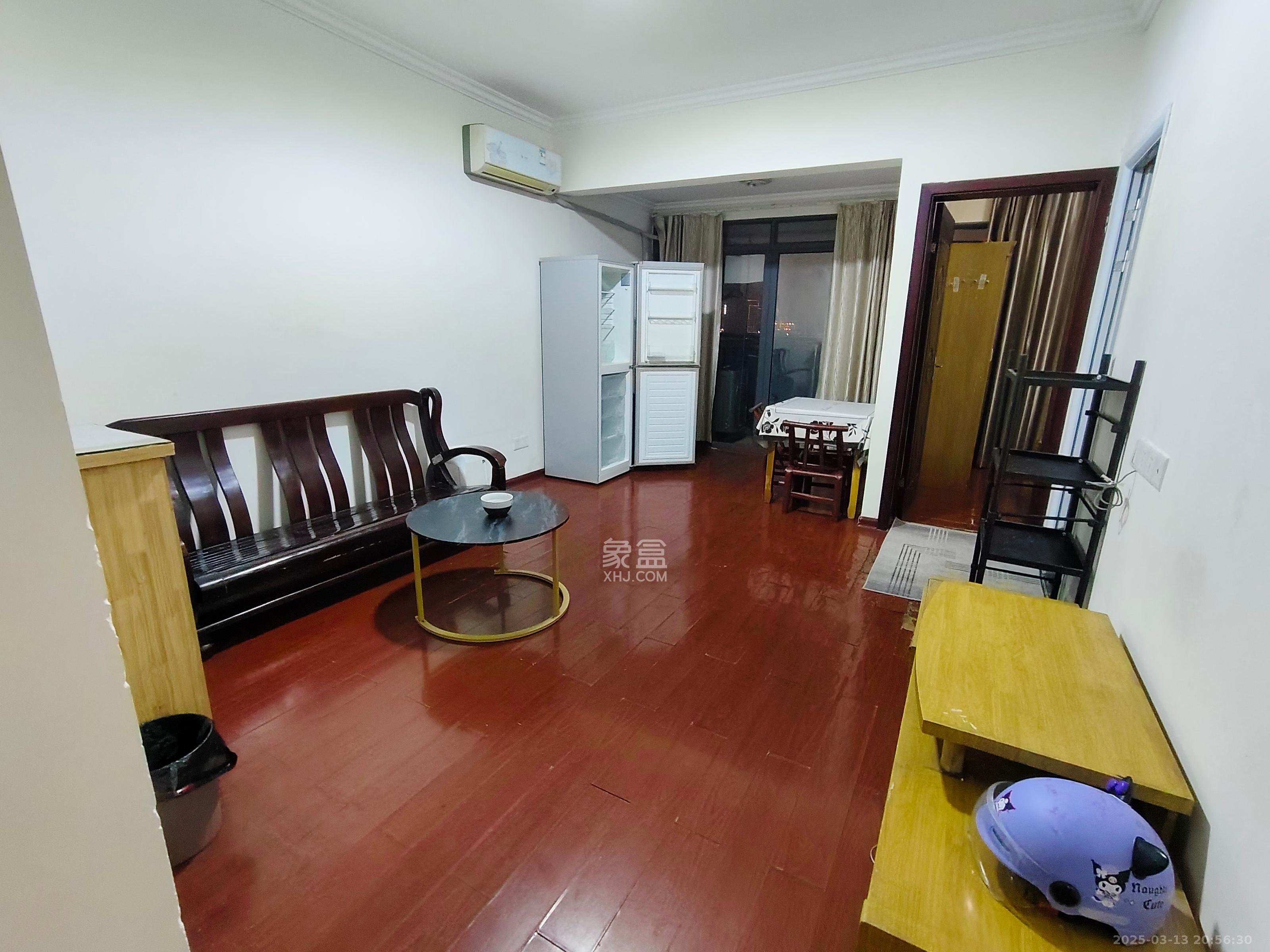 西铁馨寓(西铁领寓) 2室1厅1卫 1600.0元/月 西铁馨寓(西铁领寓) 2室1厅1卫 1600.0元/月室内图