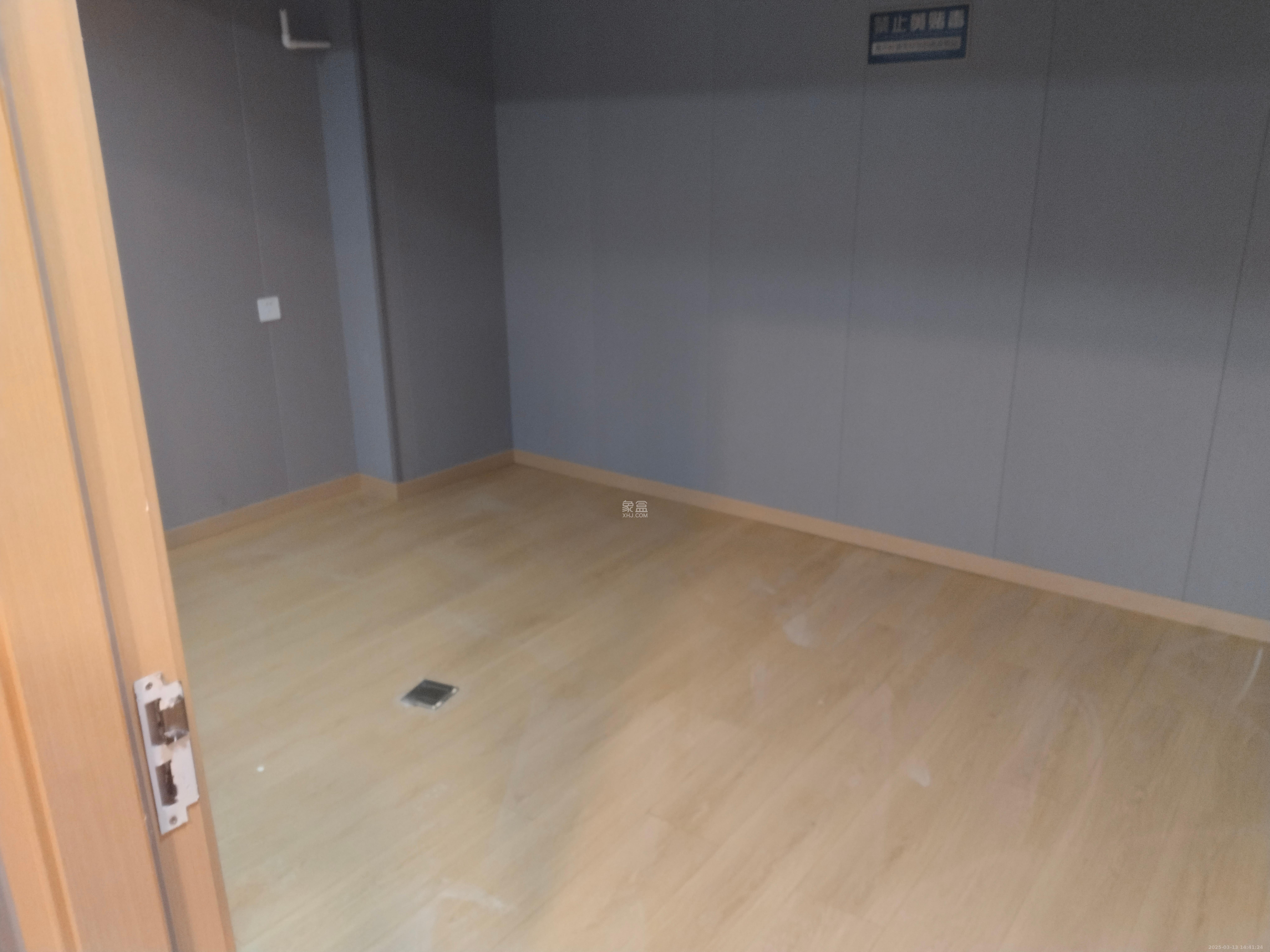 东友星座 1室1厅1卫 4000.0元/月 东友星座 1室1厅1卫 4000.0元/月室内图