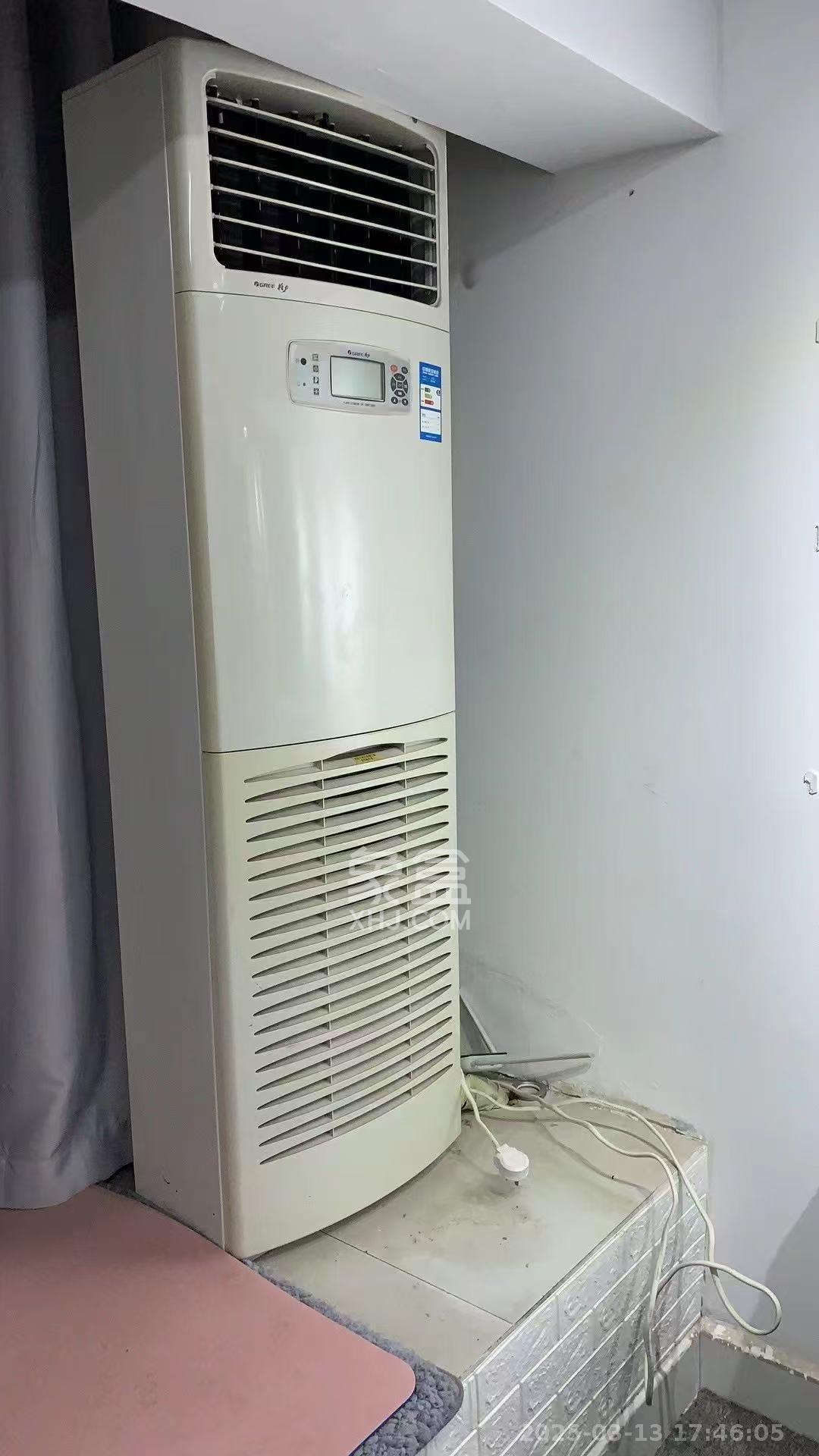 金色loft（鑫秋大厦）  2室2厅1卫   1500.00元/月室内图