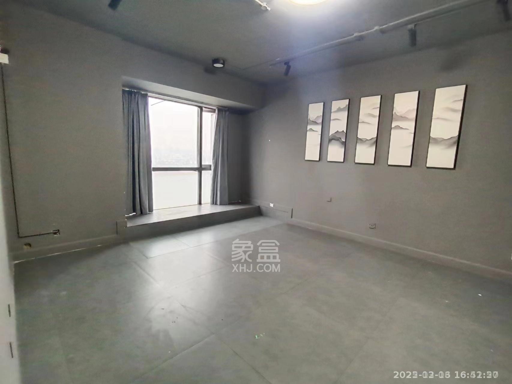 大汉希尔顿 3室2厅2卫 5600.0元/月 大汉希尔顿 3室2厅2卫 5600.0元/月室内图