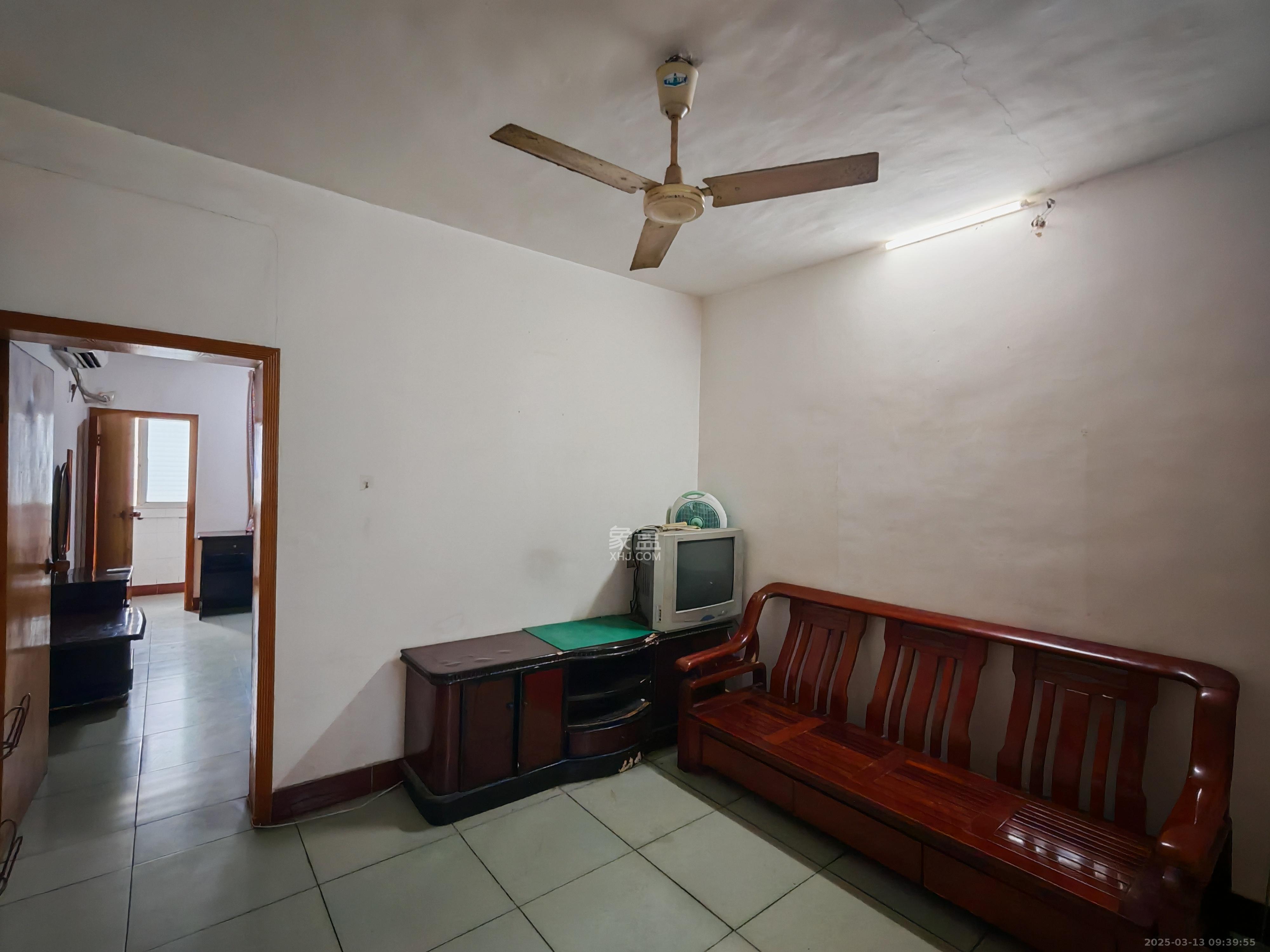 建湘新村 1室1厅1卫 1000.0元/月 建湘新村 1室1厅1卫 1000.0元/月室内图