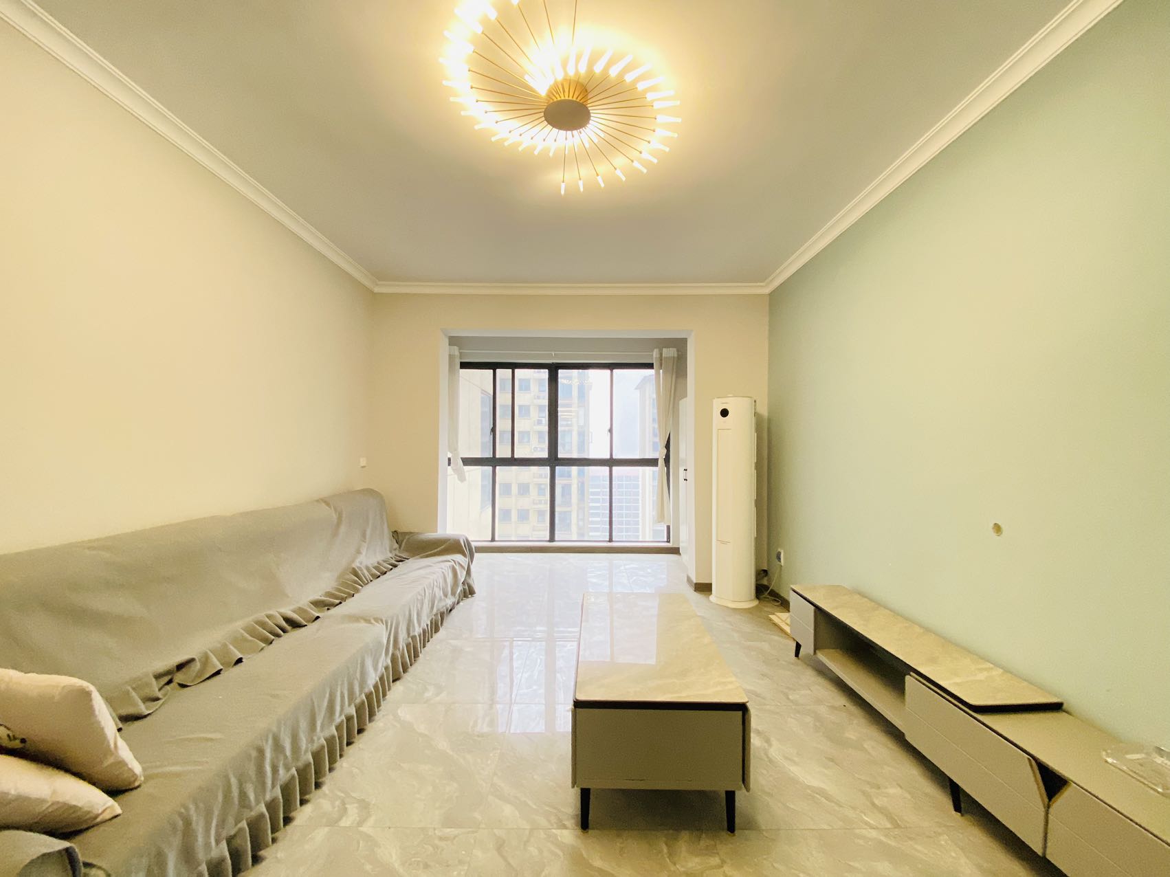 梓湖明珠  3室2厅2卫    1800.0元/月 梓湖明珠  3室2厅2卫    1800.0元/月室内图