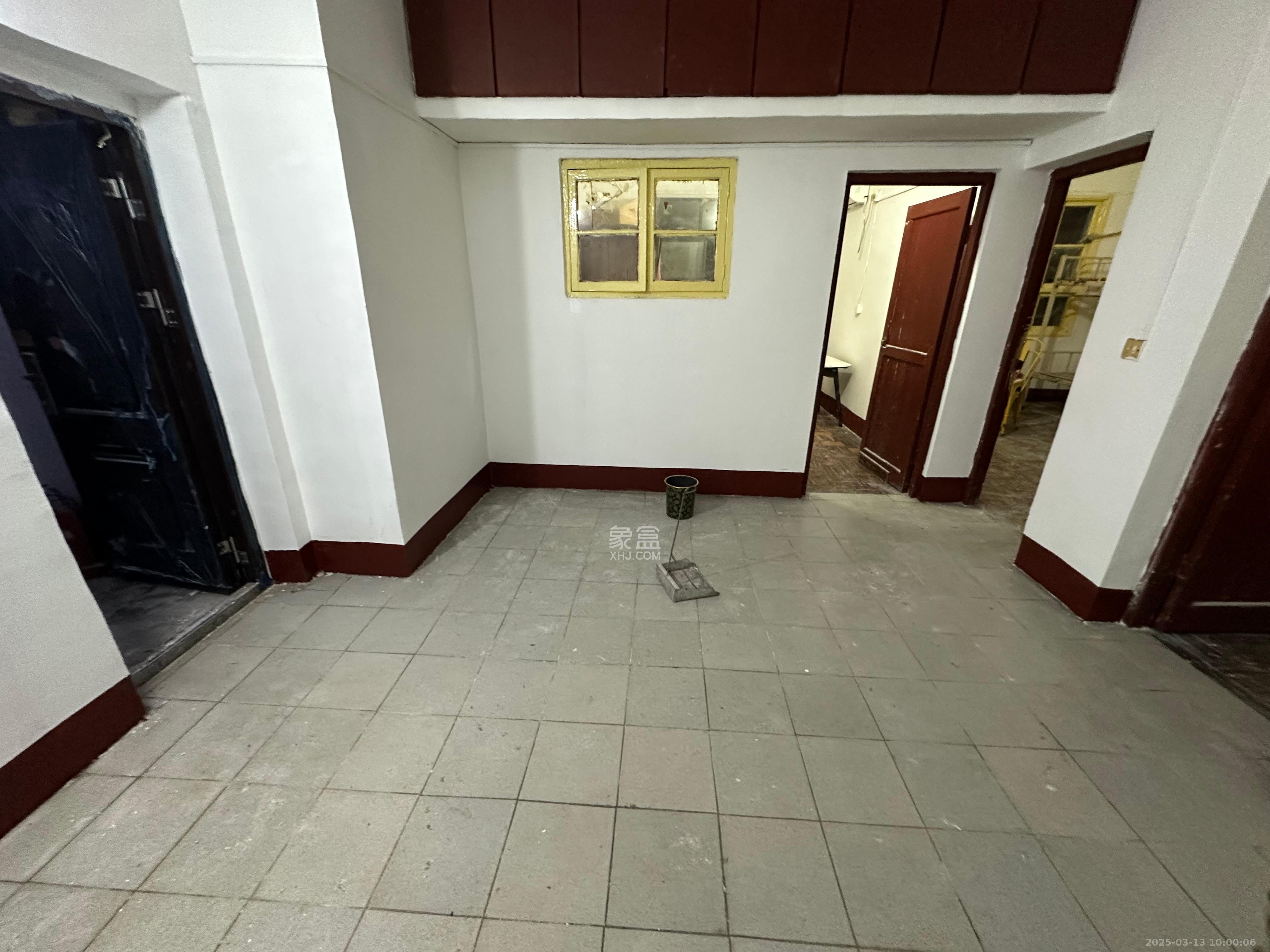 肇家(嘉)坪散盘 3室1厅1卫 2200.0元/月 肇家(嘉)坪散盘 3室1厅1卫 2200.0元/月室内图