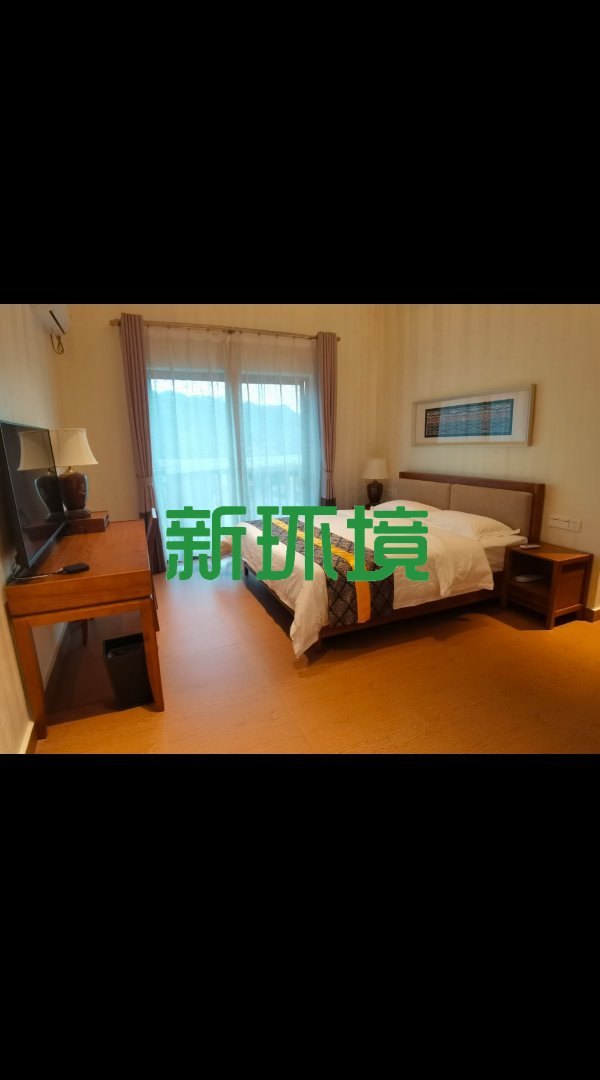 碧桂园  5室3厅4卫   170.00万客厅