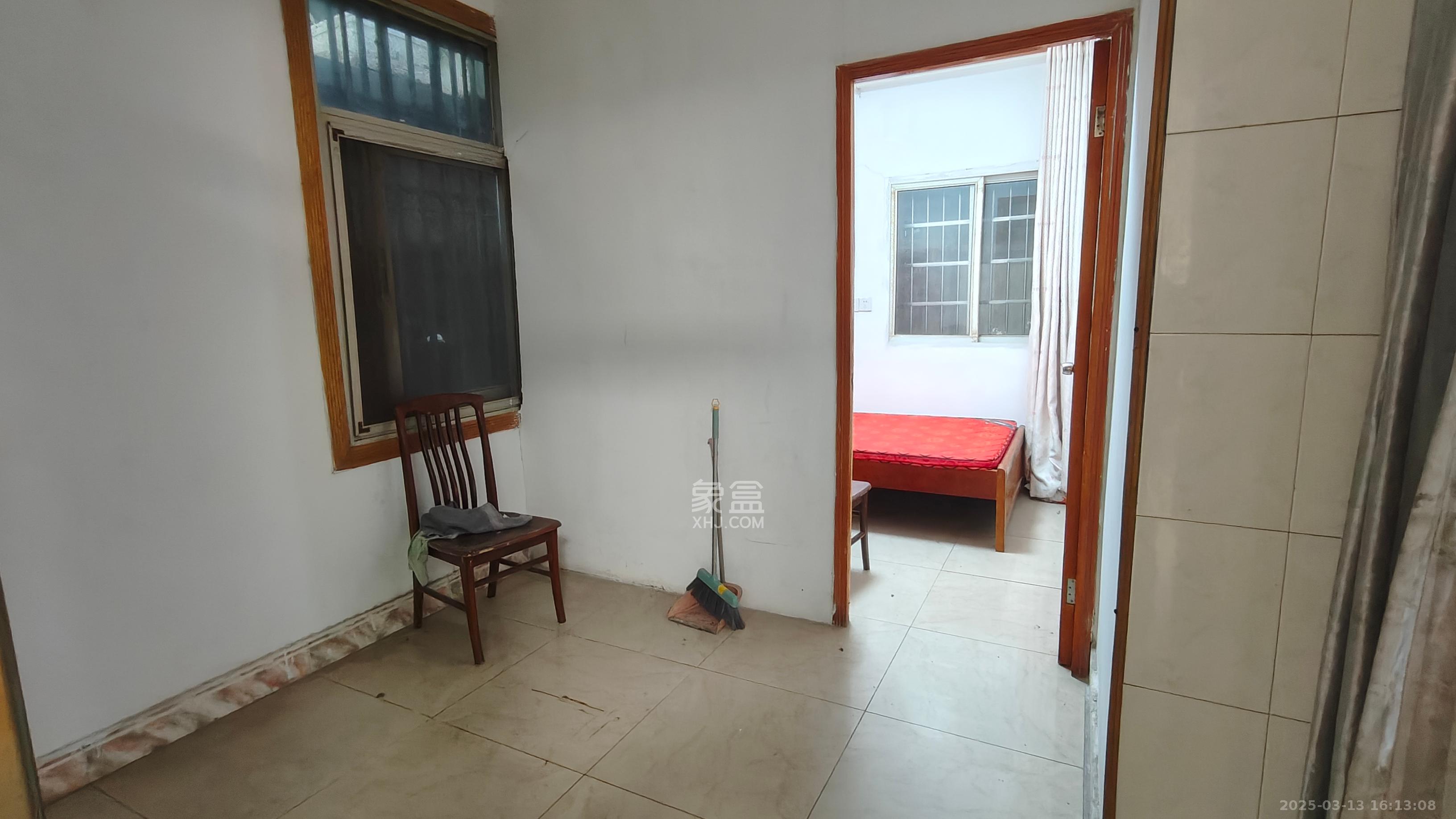 长沙市公路管理局城郊养护服务中心 3室2厅1卫 1680.0元/月 长沙市公路管理局城郊养护服务中心 3室2厅1卫 1680.0元/月室内图