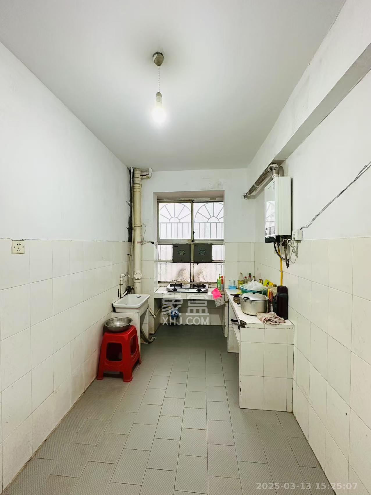 丽都苑  3室2厅1卫    2200.0元/月 丽都苑  3室2厅1卫    2200.0元/月室内图