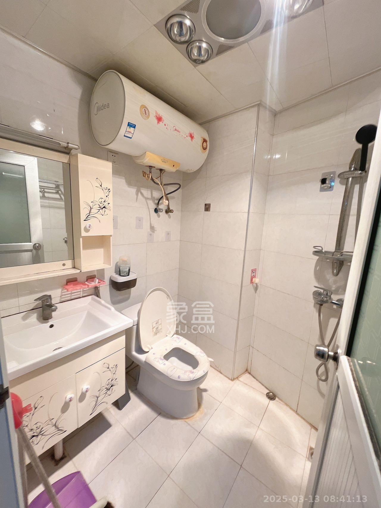 兰卡威国际  1室1厅1卫   1600.00元/月室内图