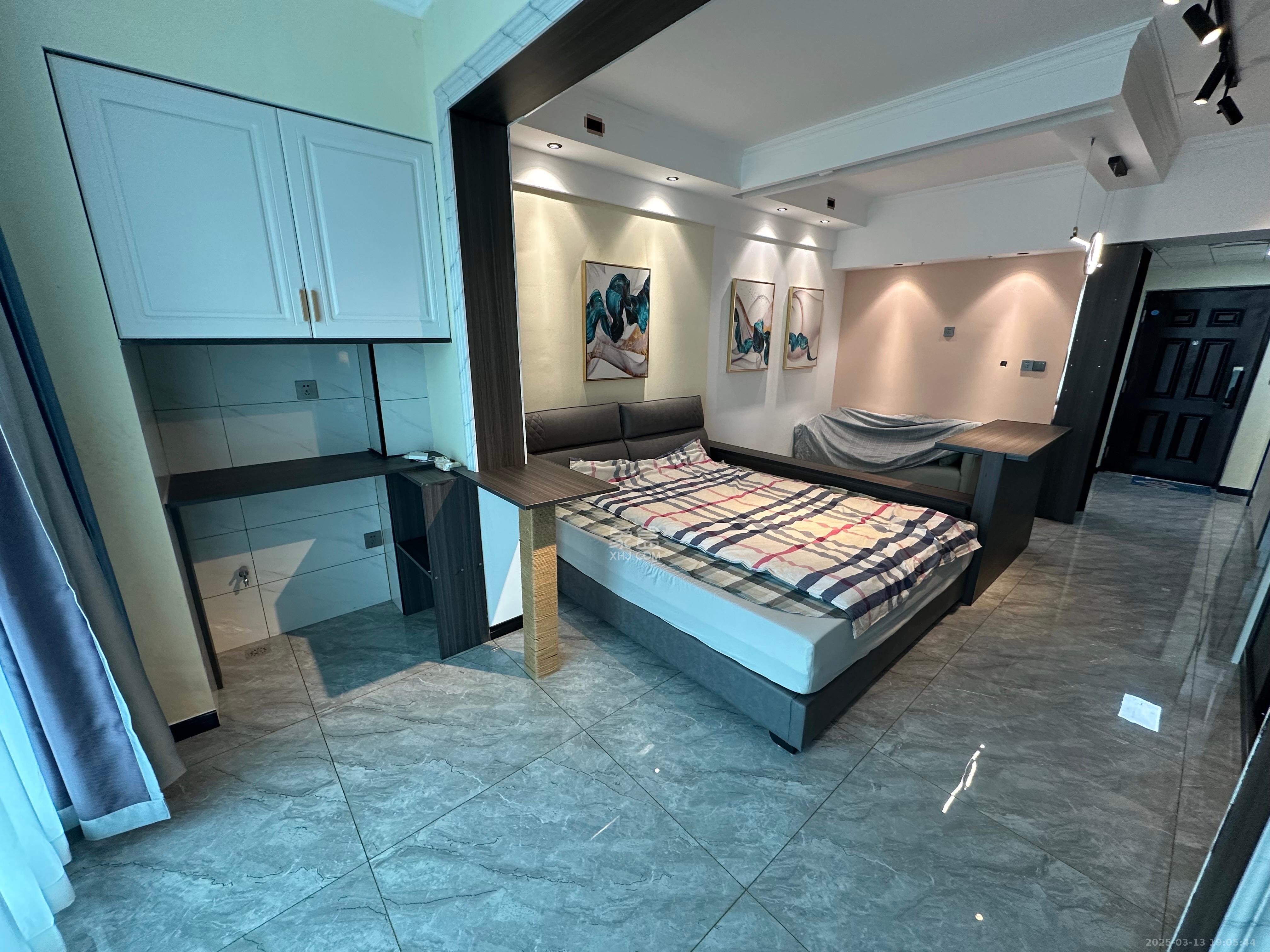 滨江一号(丰泰花园)  1室1厅1卫    1800.0元/月 滨江一号(丰泰花园)  1室1厅1卫    1800.0元/月室内图