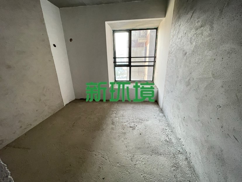 靛达广场  4室2厅2卫    79.0万 靛达广场  4室2厅2卫    79.0万客厅