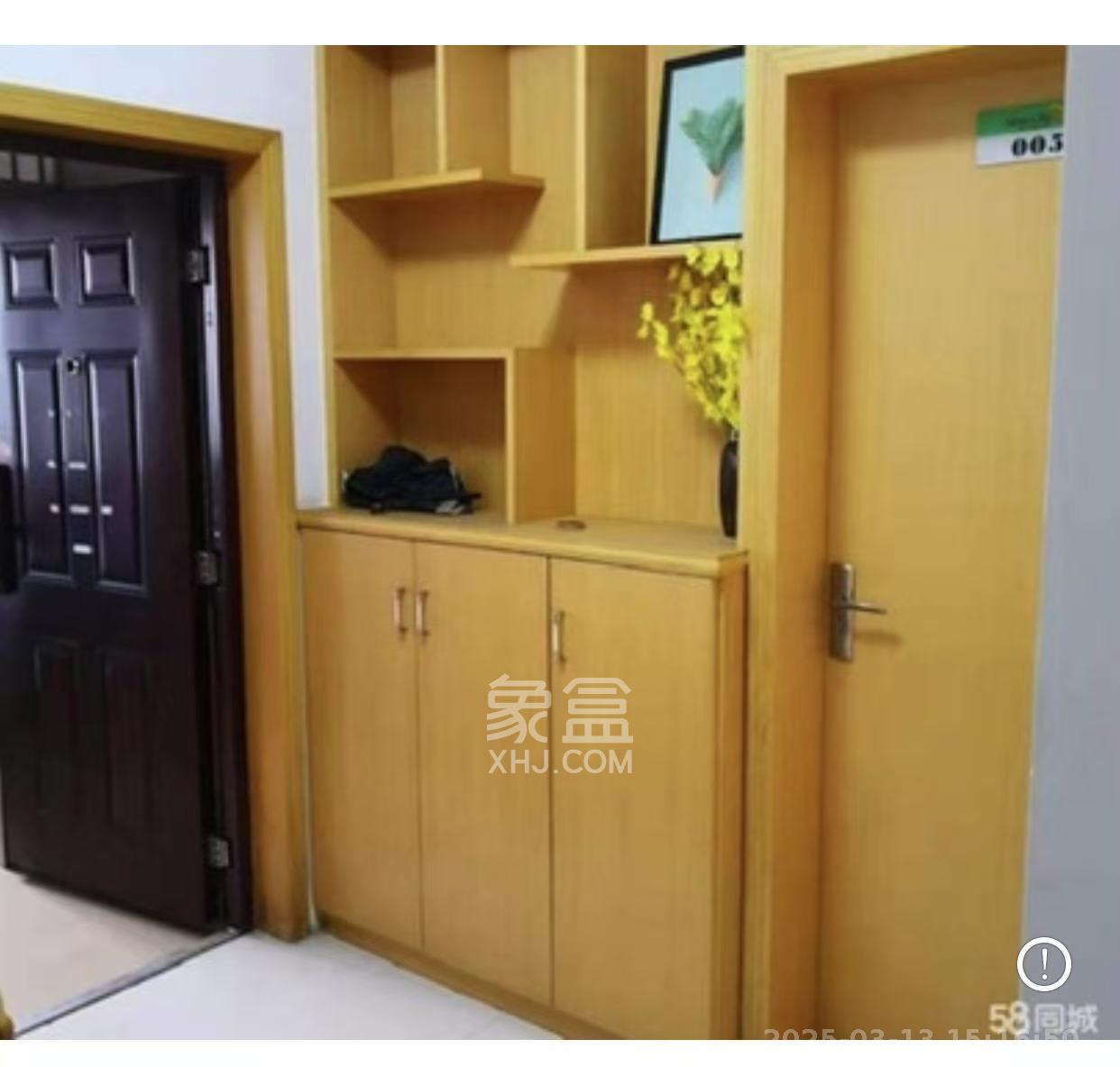 层上观邸  4室1厅1卫    800.0元/月 层上观邸  4室1厅1卫    800.0元/月