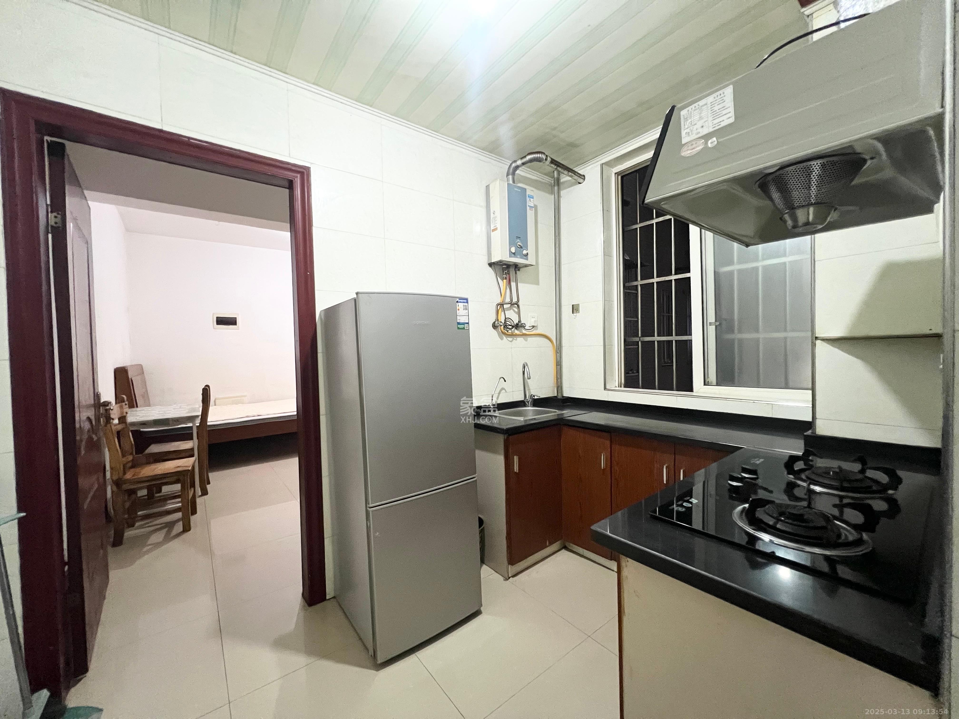 锦璨家园  1室1厅1卫    900.0元/月 锦璨家园  1室1厅1卫    900.0元/月室内图