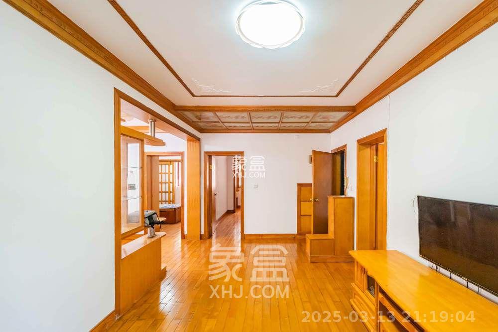 东风路汽电宿舍  1室0厅0卫   1800.00元/月室内图