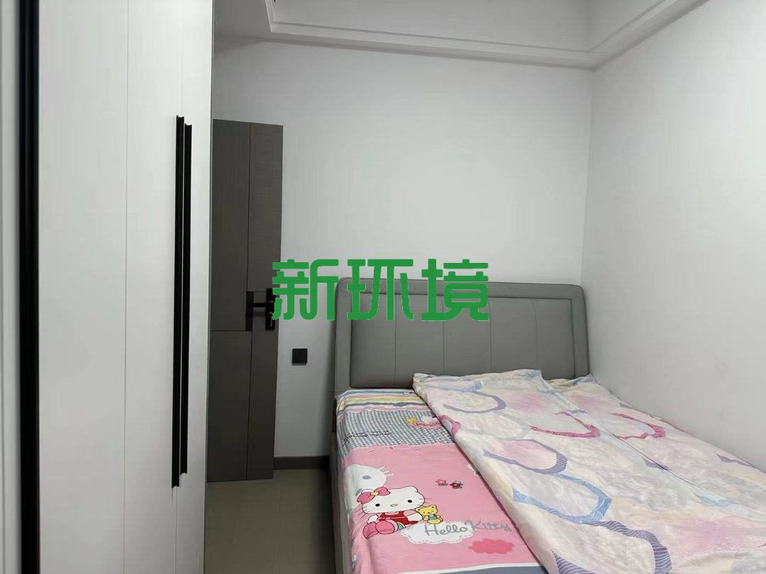 昊天珑璟湾 3室2厅1卫 69.8万 昊天珑璟湾 3室2厅1卫 69.8万客厅