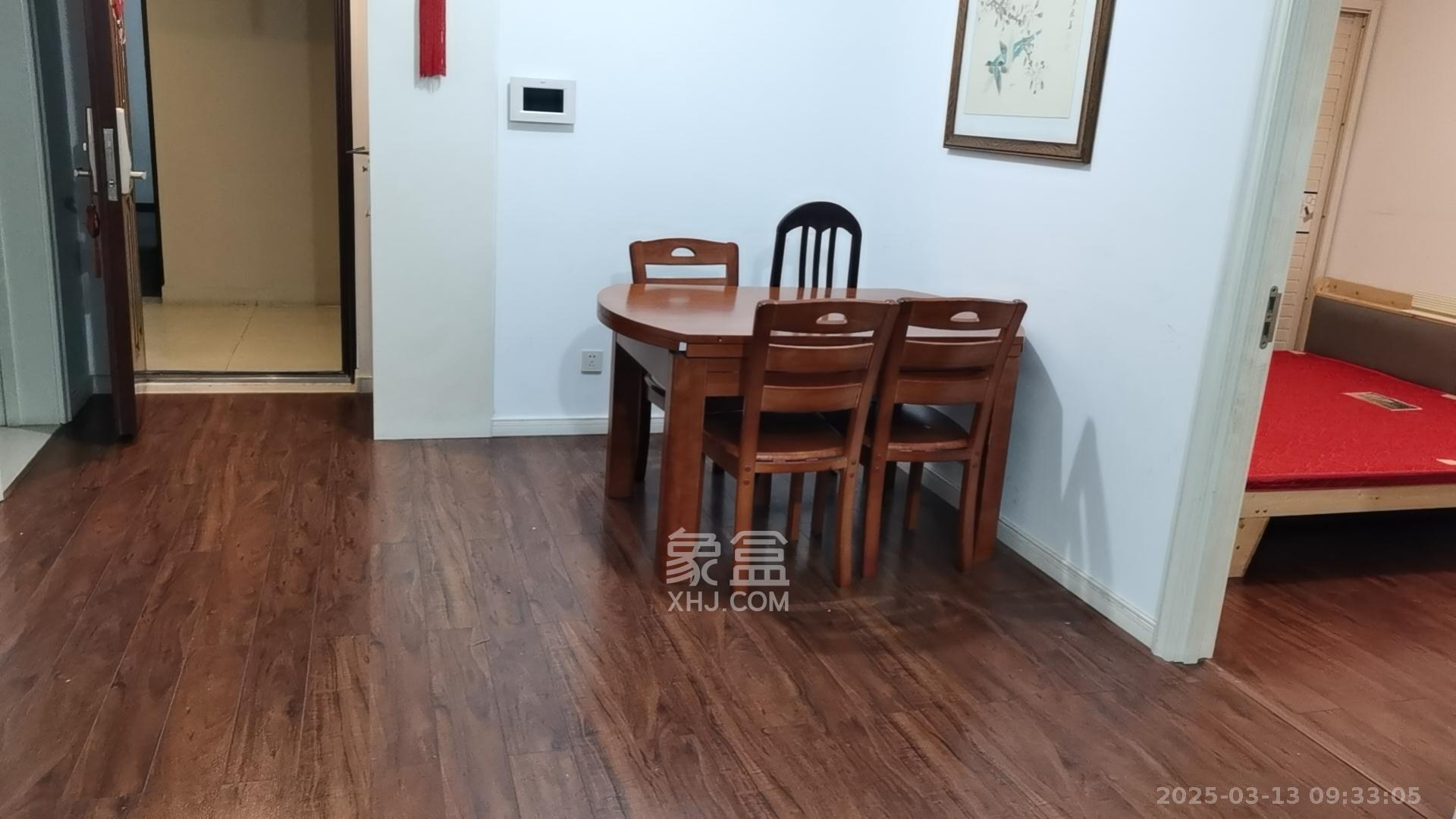 万科魅力之城观澜里  2室2厅1卫   2300.00元/月室内图