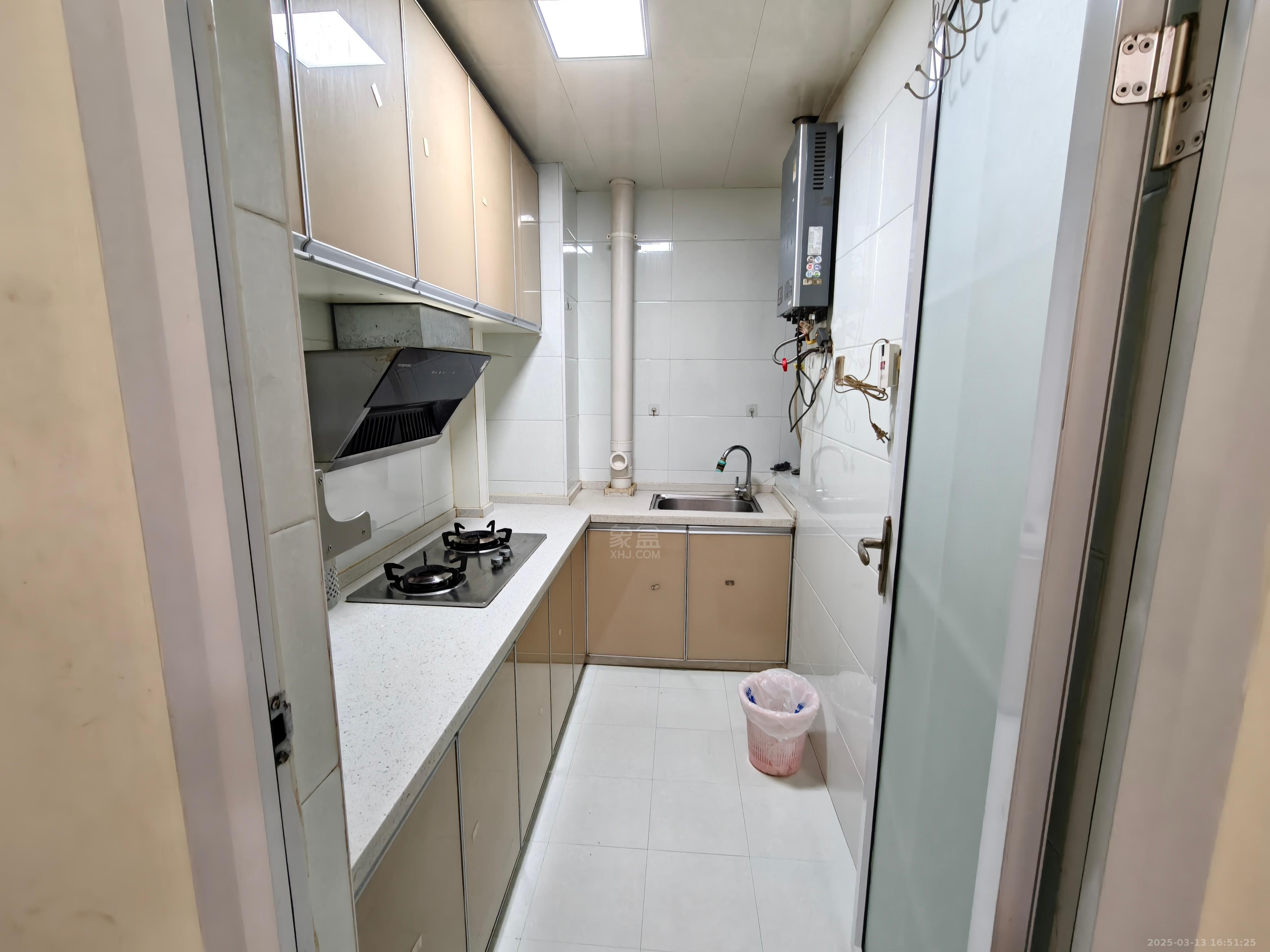 中建御山和苑 1室1厅0卫 1400.0元/月 中建御山和苑 1室1厅0卫 1400.0元/月室内图