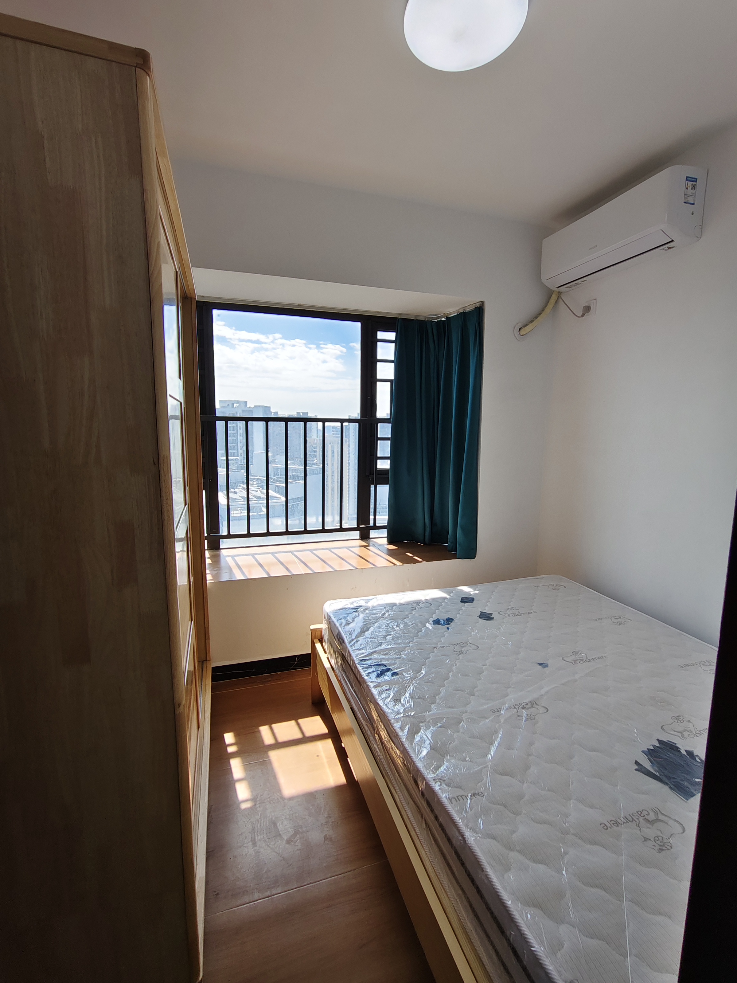 坡博家园四区 2室1厅1卫 2500.0元/月 坡博家园四区 2室1厅1卫 2500.0元/月室内图