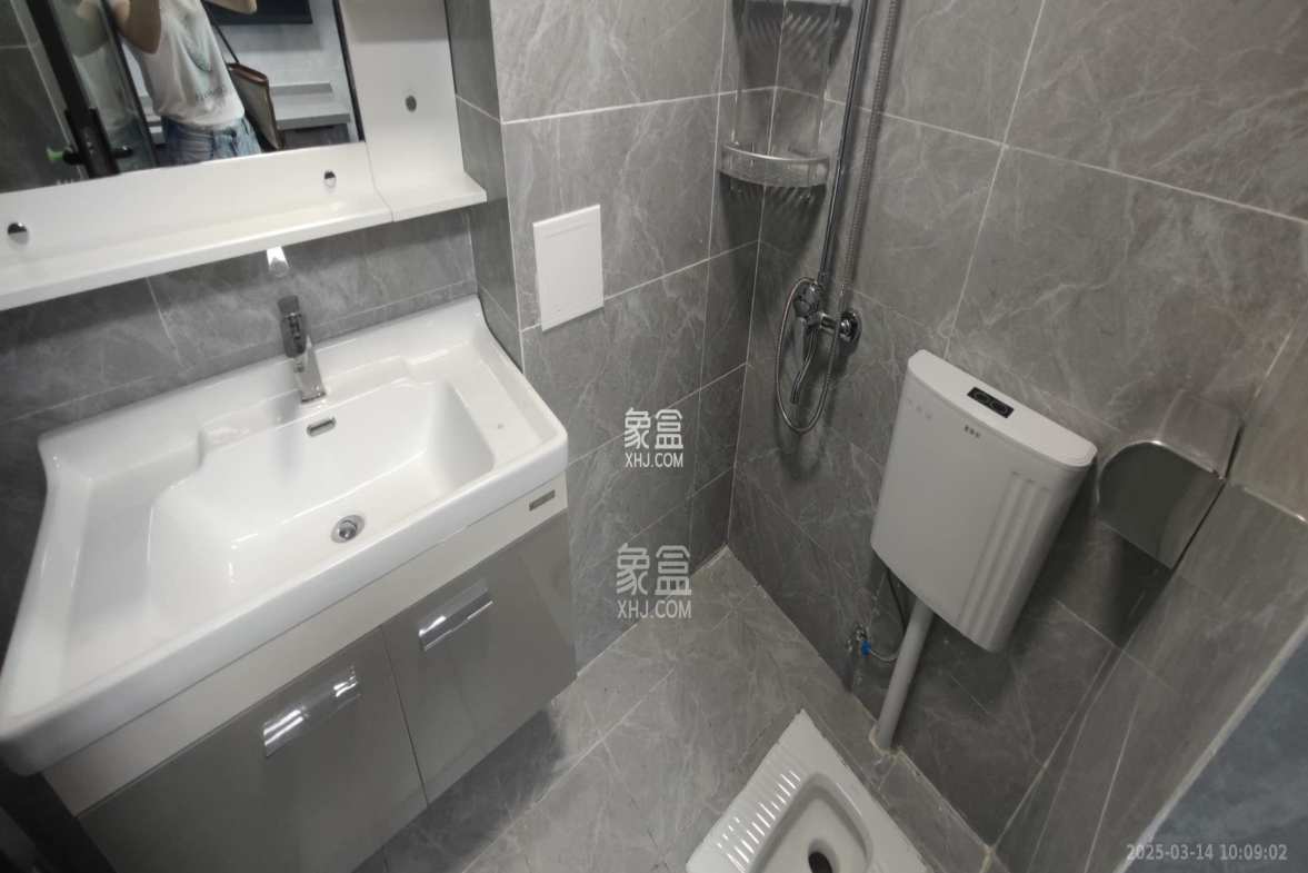 奥园城市天骄一期 1室1厅1卫 1650.0元/月 奥园城市天骄一期 1室1厅1卫 1650.0元/月室内图