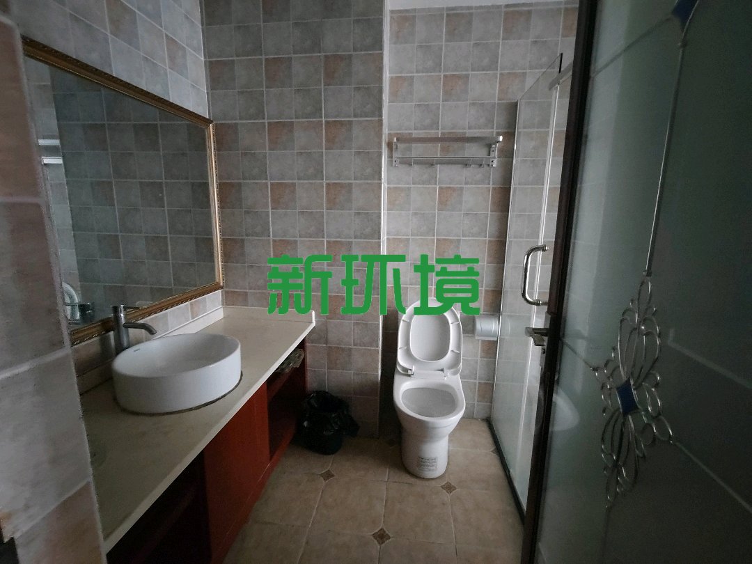 维港御景湾  1室0厅0卫   400.00万客厅