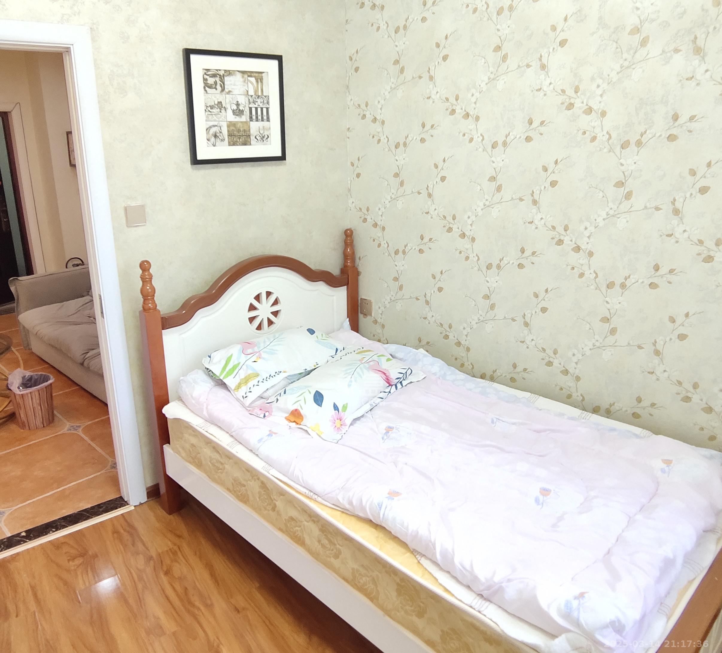 铂宫  2室1厅1卫   2200.00元/月室内图