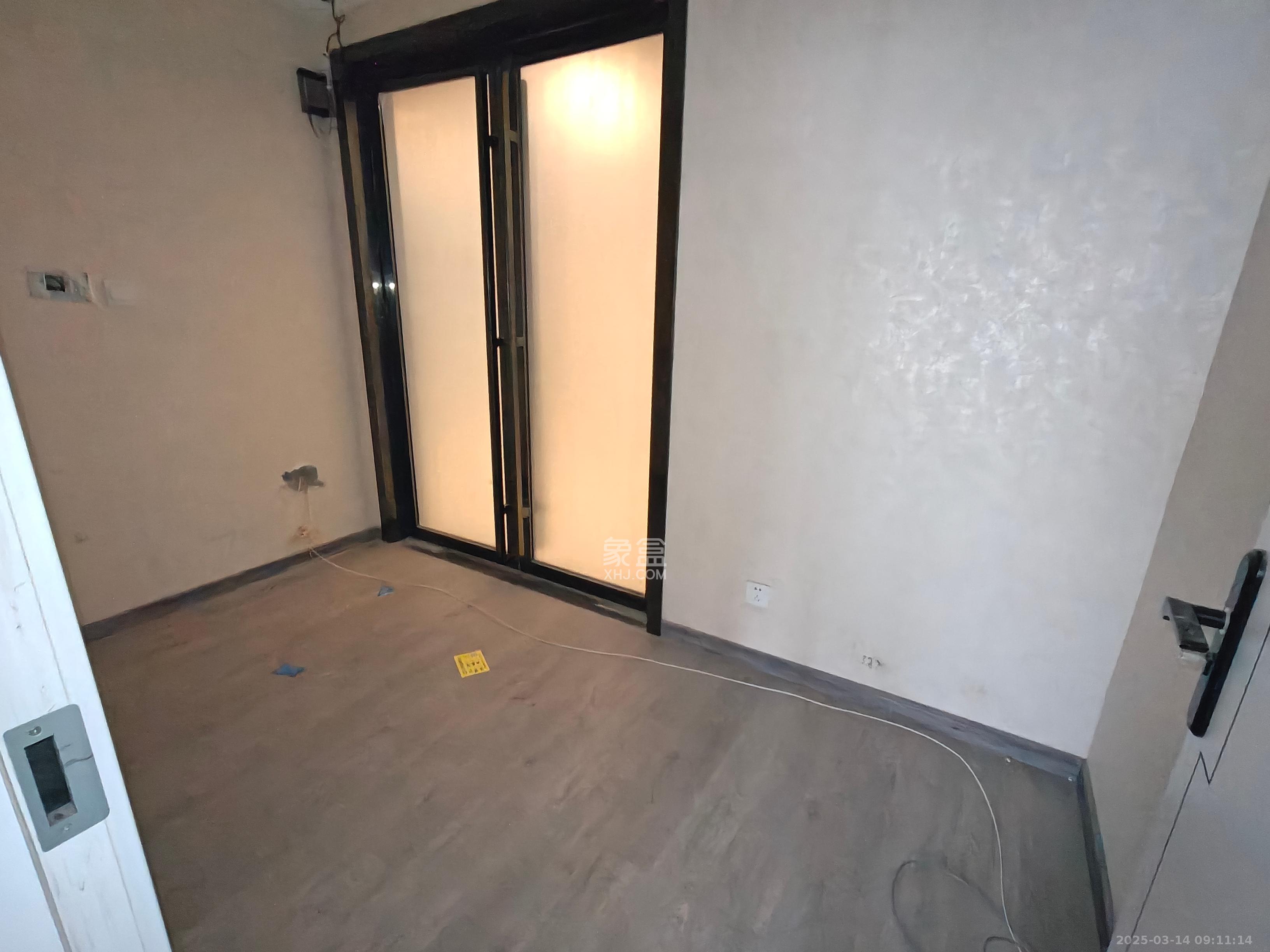 北辰三角洲B1E1区  4室2厅1卫    8000.0元/月室内图
