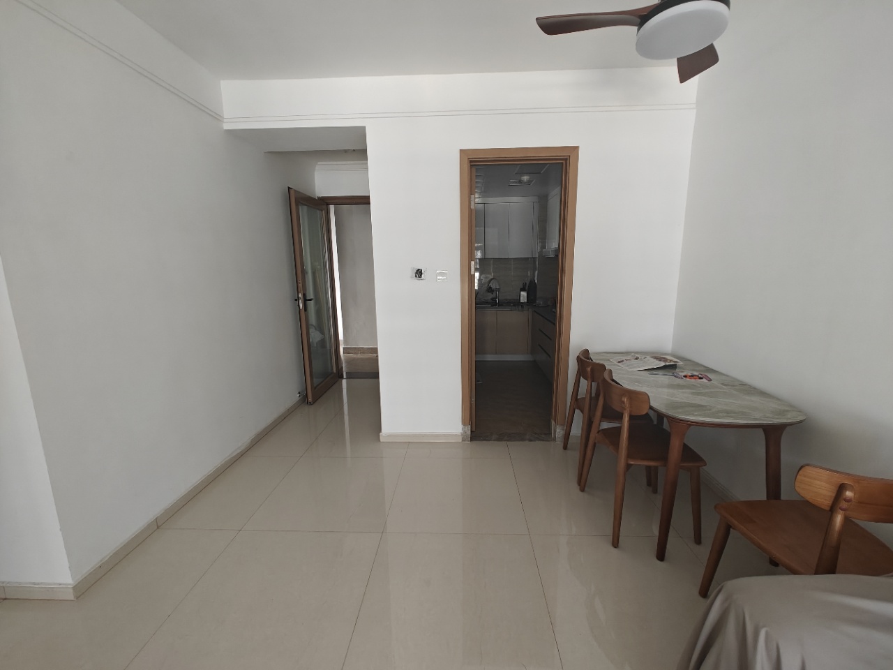 海南金地自在城  2室2厅1卫    100.0万 海南金地自在城  2室2厅1卫    100.0万