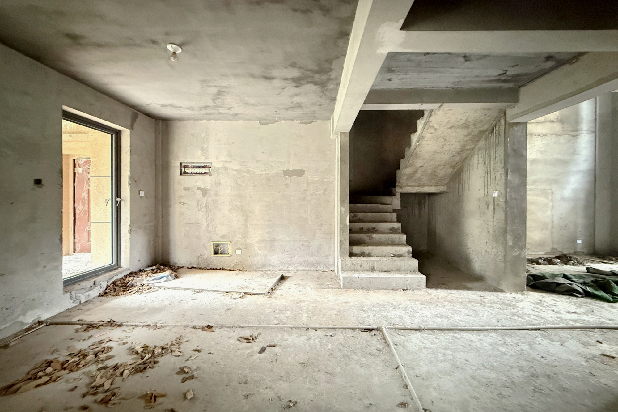 澳海澜庭 4室2厅2卫 103.0万 澳海澜庭 4室2厅2卫 103.0万客厅