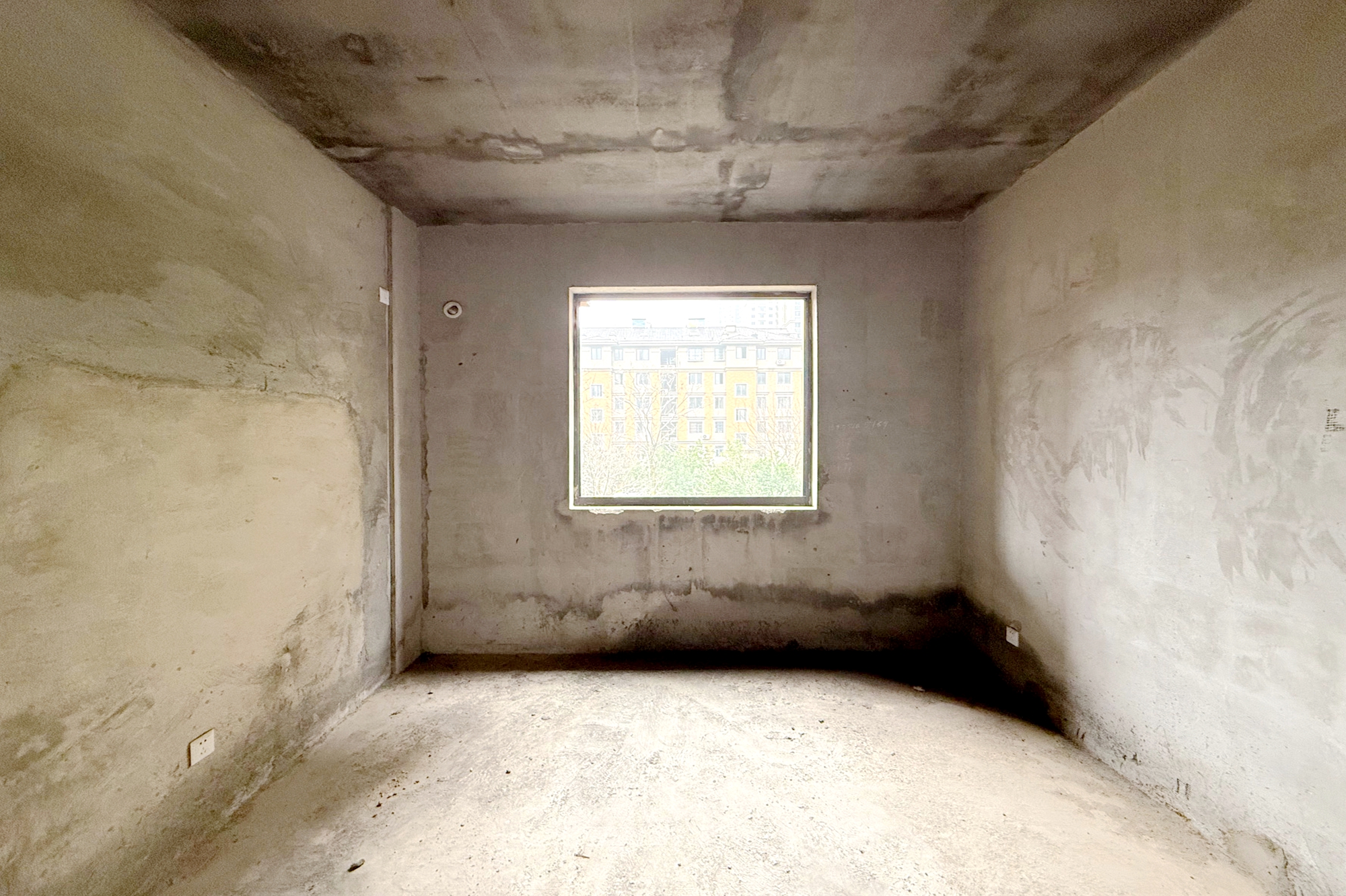 澳海澜庭 4室2厅2卫 103.0万 澳海澜庭 4室2厅2卫 103.0万其他