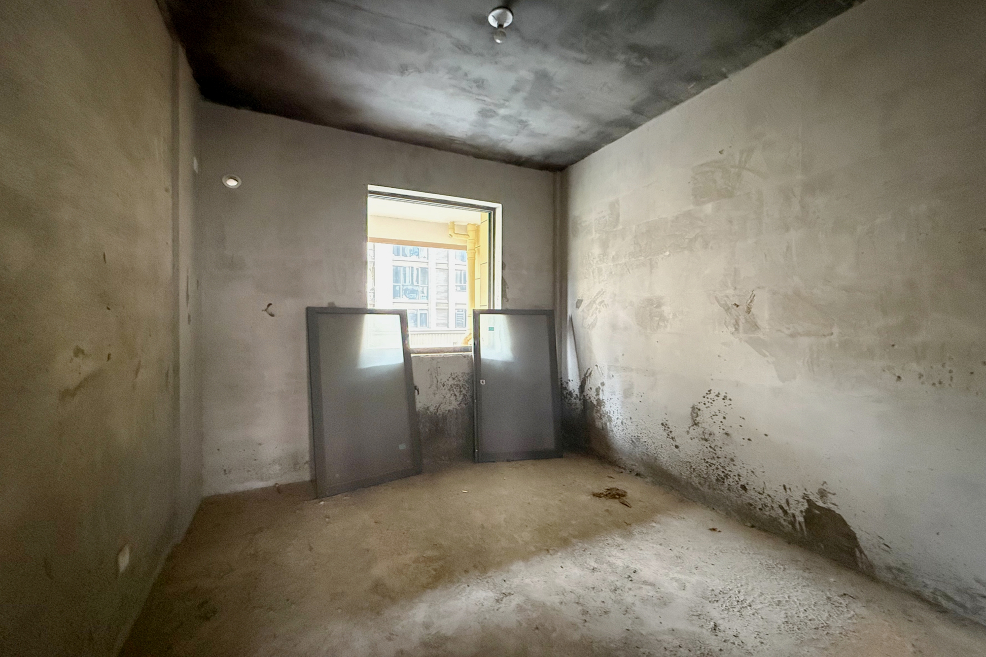 澳海澜庭 4室2厅2卫 103.0万 澳海澜庭 4室2厅2卫 103.0万其他