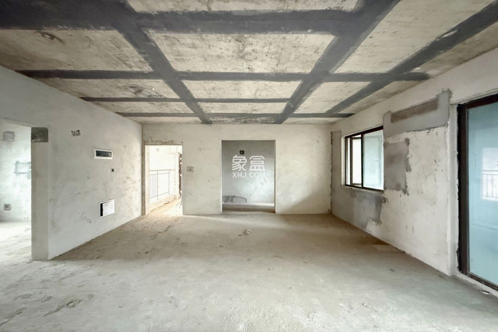 润和美郡（润和紫郡五期）  4室2厅2卫    88.0万