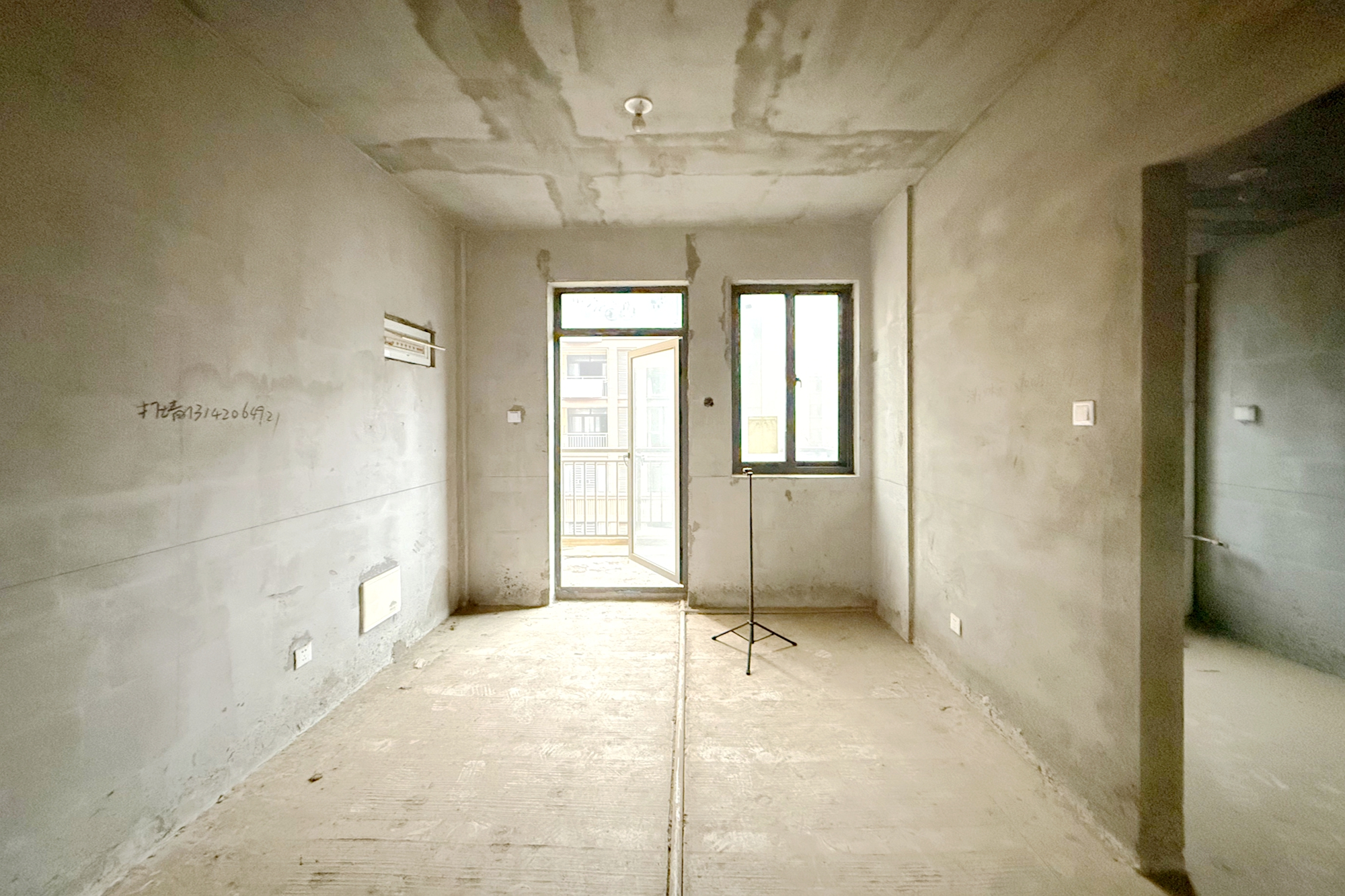 澳海澜庭 1室0厅0卫 83.5万 澳海澜庭 1室0厅0卫 83.5万其他