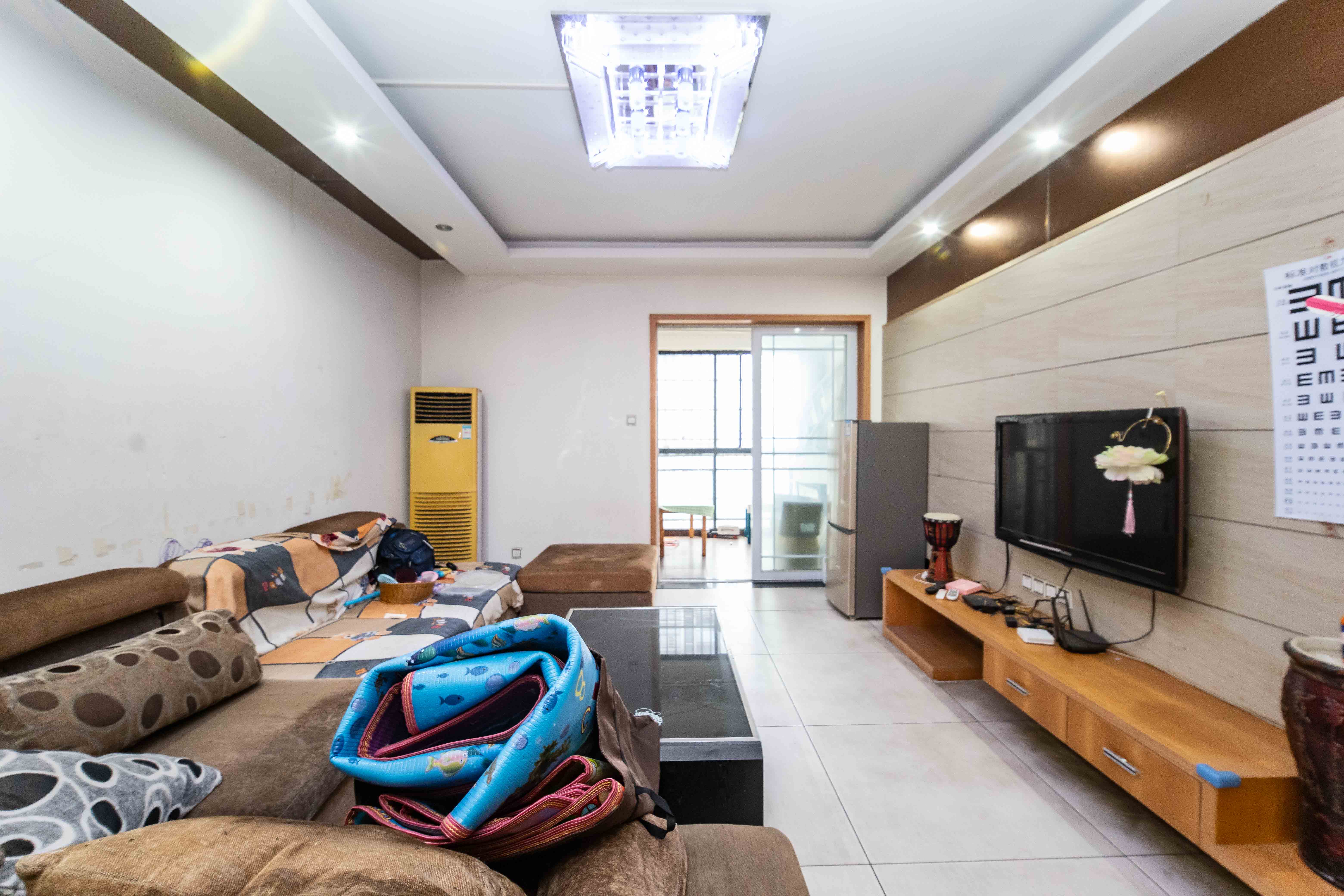 尚东紫郡  3室2厅2卫    108.0万 尚东紫郡  3室2厅2卫    108.0万