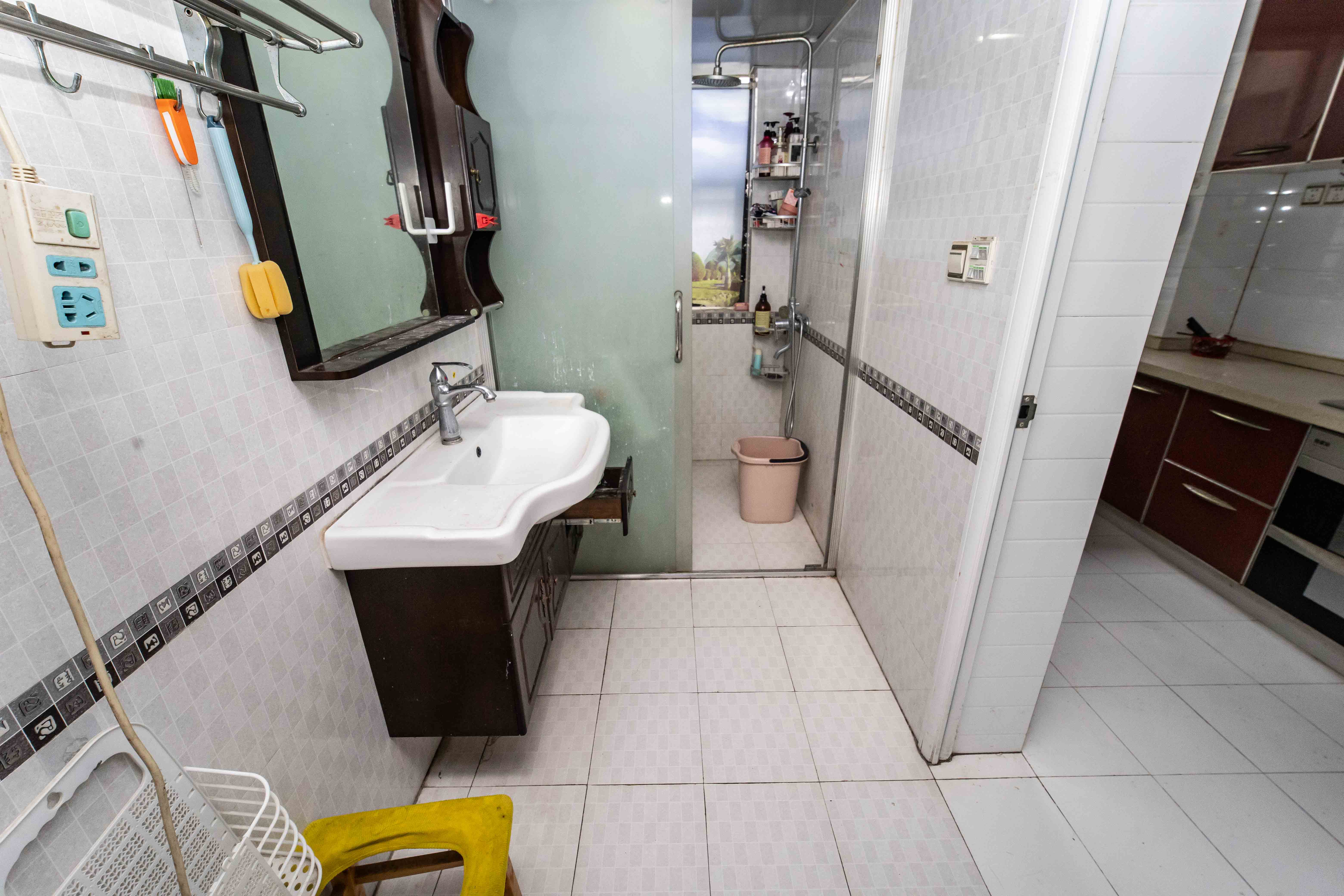 尚东紫郡  3室2厅2卫    108.0万 尚东紫郡  3室2厅2卫    108.0万卫生间